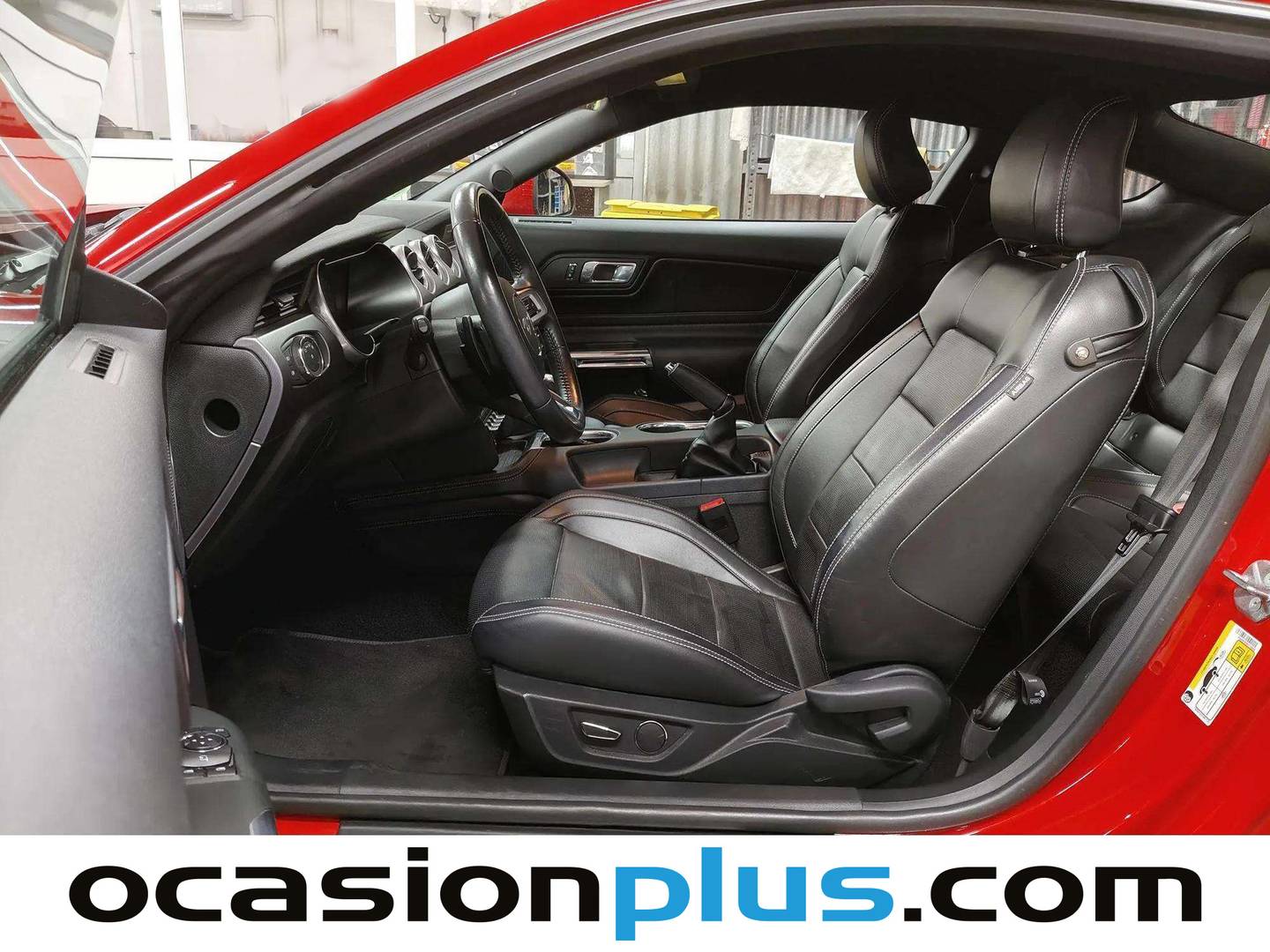 Foto asientos delanteros Ford Mustang Ford Mustang 2.3 EcoBoost Mustang (Fastback) (290 CV)