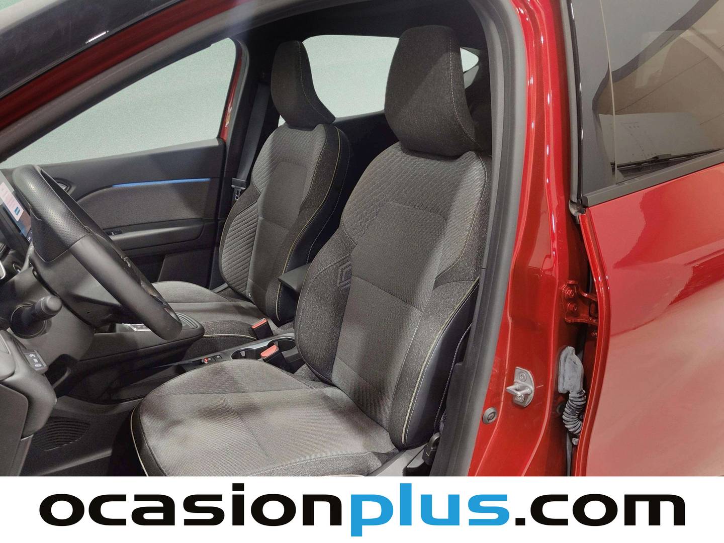 Foto asientos delanteros Renault Captur Renault Captur Techno E-Tech Híbrido (145 CV)