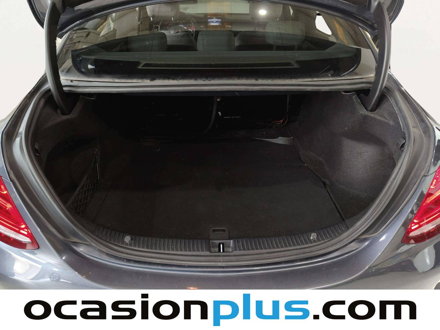 Fotos maletero Mercedes Clase C Mercedes-Benz Clase C 220 d  (170 CV)