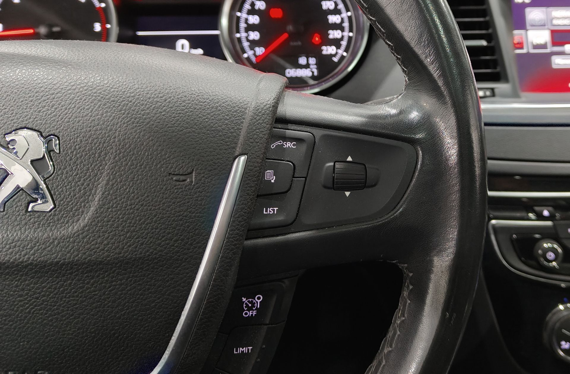 Peugeot 508 SW BlueHDi 150 Allure - foto 25