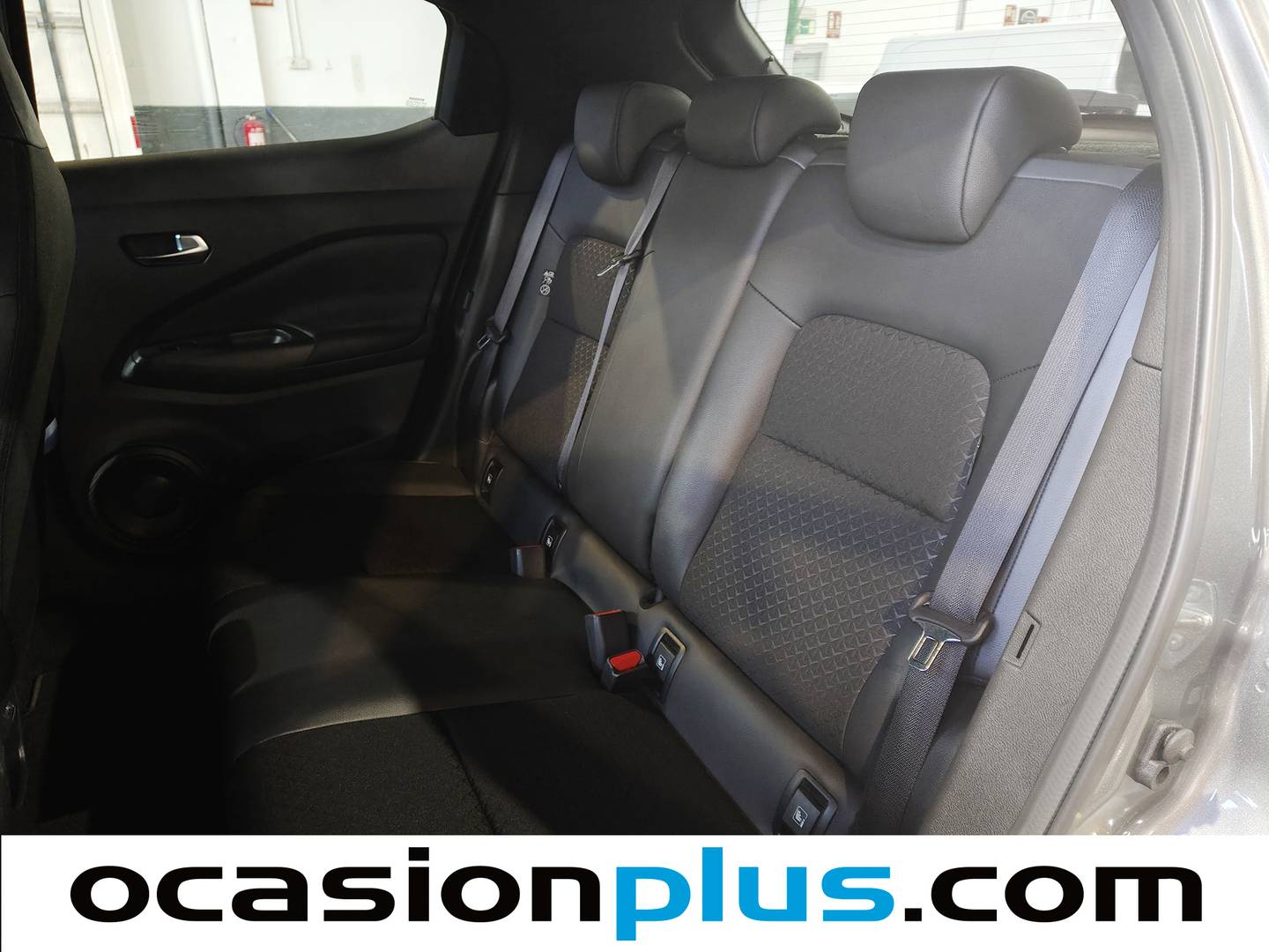 Foto asientos traseros Nissan JUKE Nissan Juke DIG-T N-Connecta 4x2 DCT (114 CV)