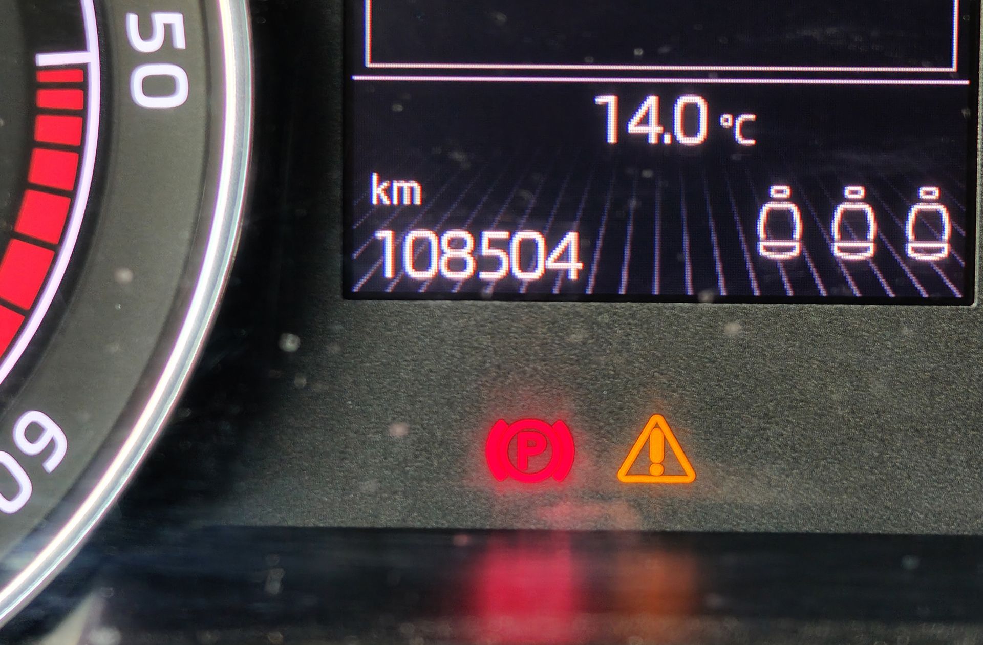 Škoda Superb Combi 2.0 TDI Ambition - foto 12