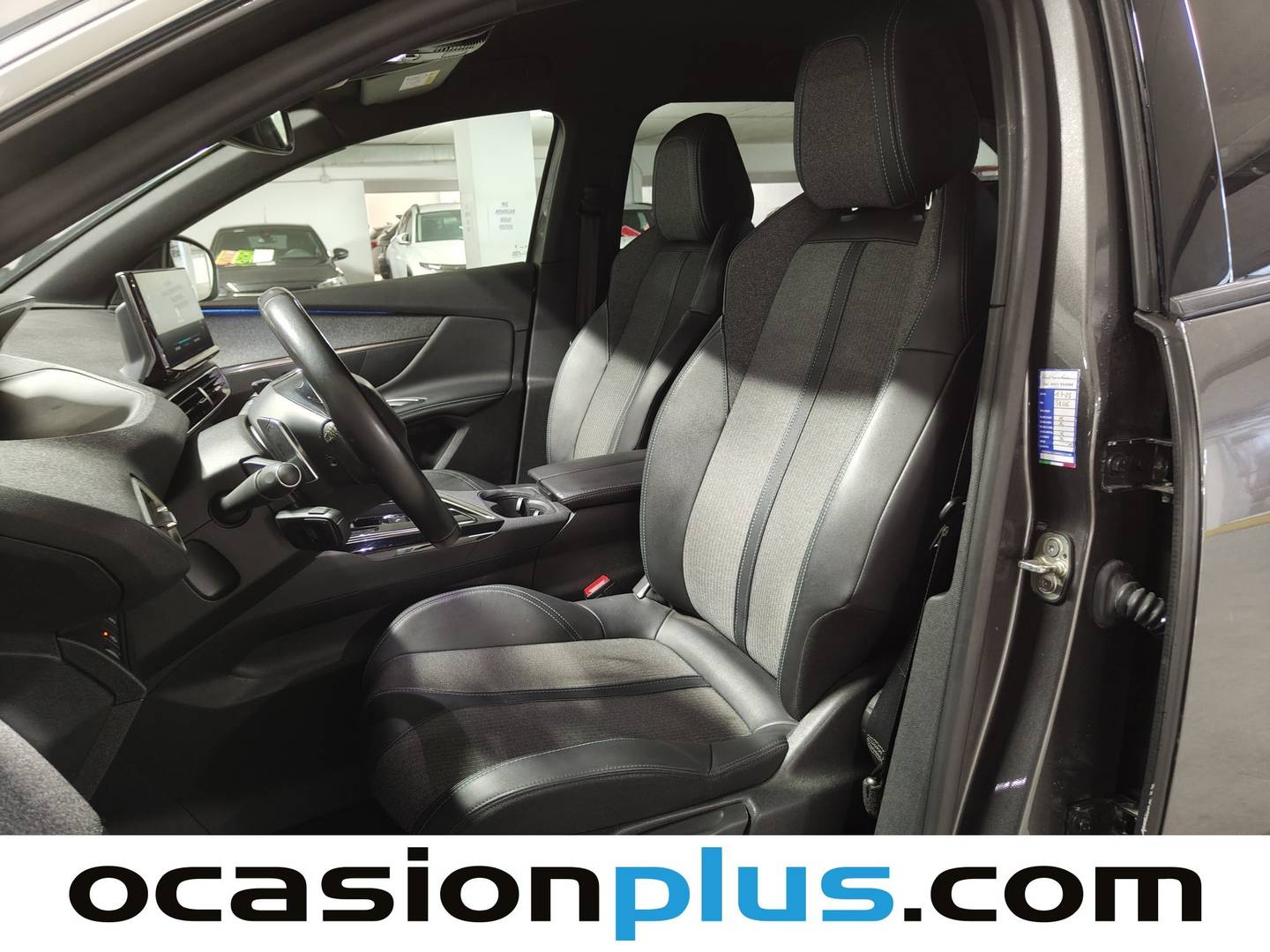 Foto Peugeot 3008 Hybrid Peugeot 3008 Hybrid 300 Allure Pack e-EAT8  (300 CV)