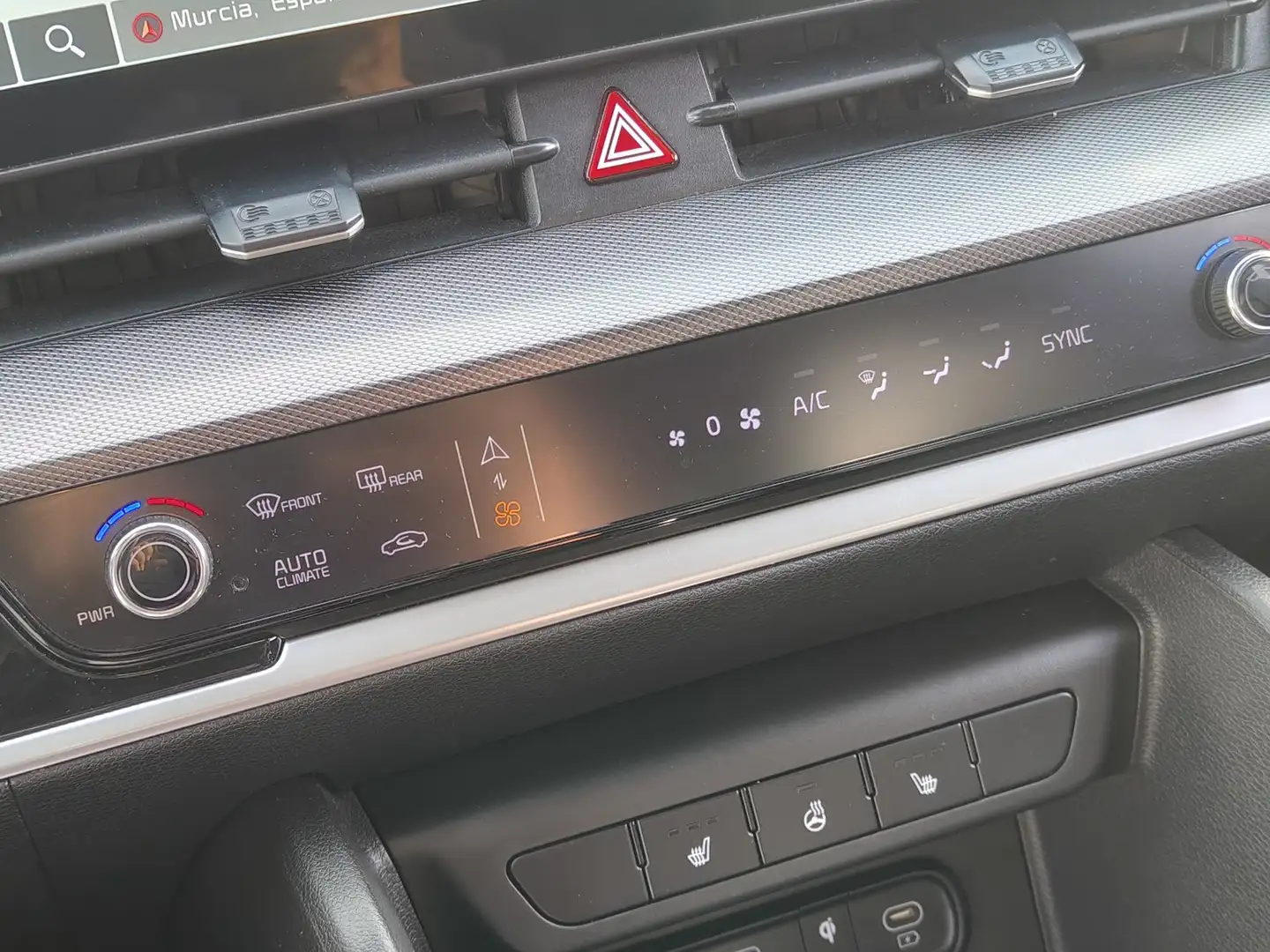 Foto KIA Sportage Kia Sportage 1.6 T-GDi MHEV Tech 4x2 (150 CV)