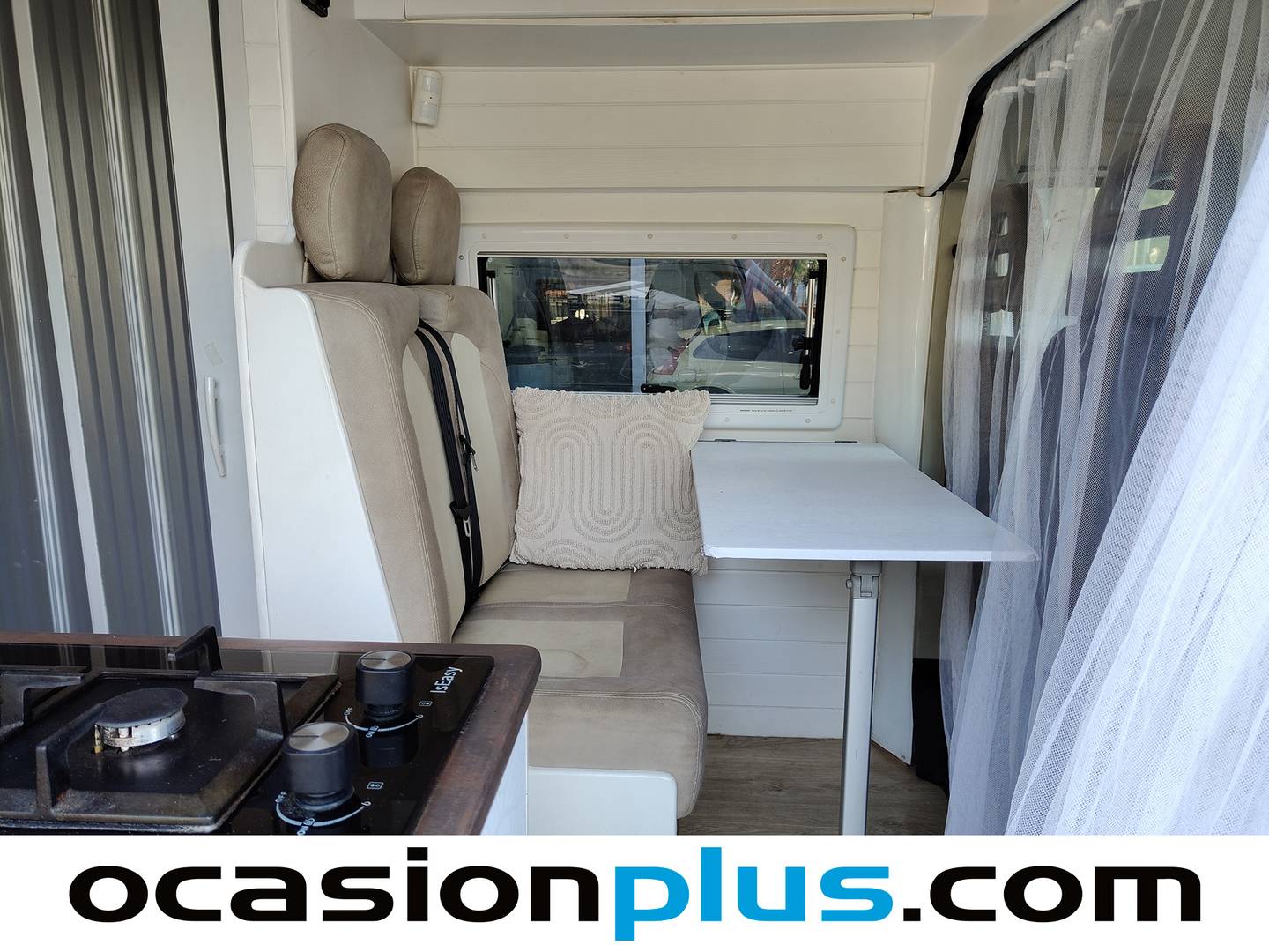 Fiat Ducato Fiat Ducato Furgon 2.3 Multijet 35 Maxi Extra Largo Techo SupAlto (130 CV) Camperizada seminuevo