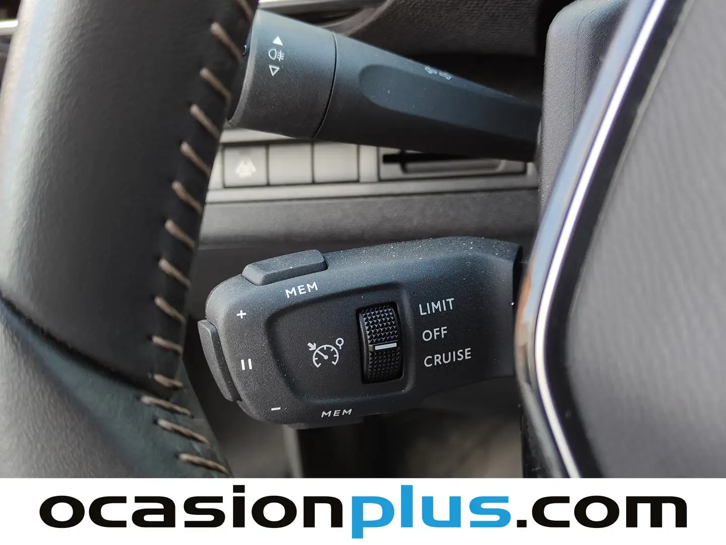 Foto Peugeot 3008 Peugeot 3008 PureTech 130 S&S Allure Pack (130 CV)