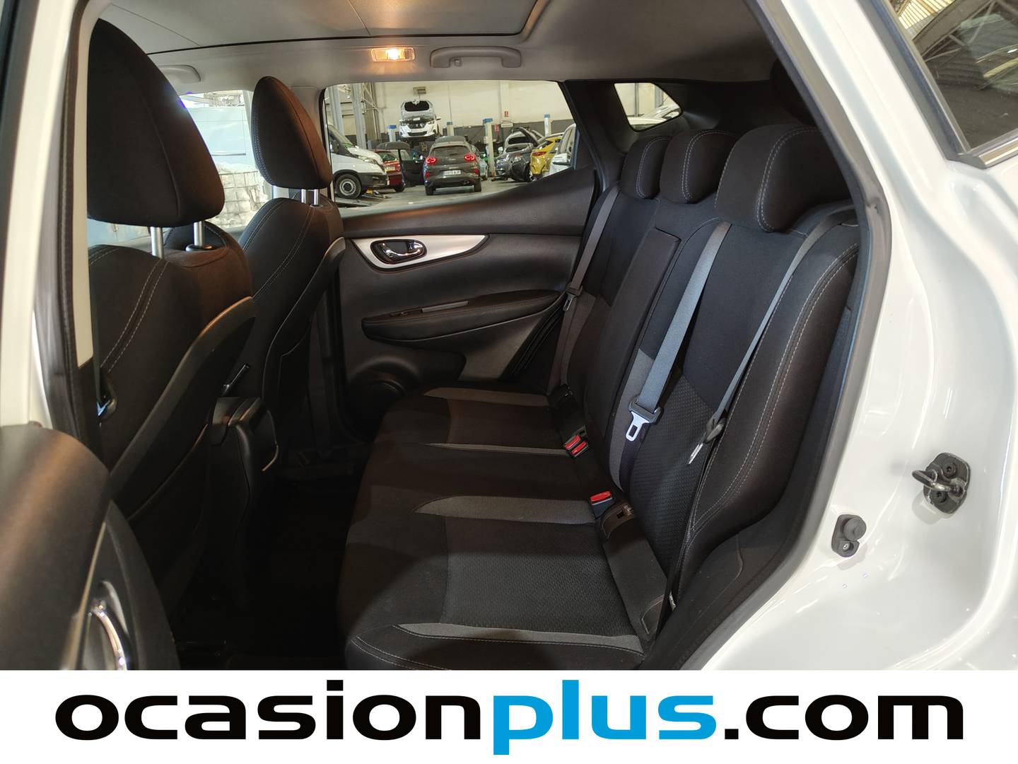 Foto asientos traseros Nissan QASHQAI Nissan Qashqai DIG-T 140 Tekna 4x2 (140 CV)