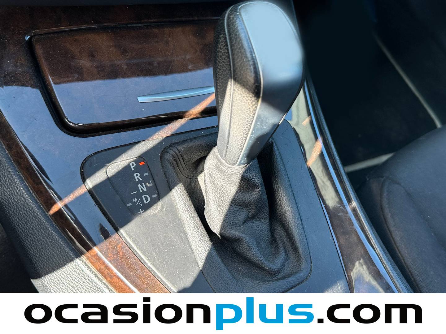 Foto BMW Serie 3 BMW Serie 3 318d Touring  (143 CV)