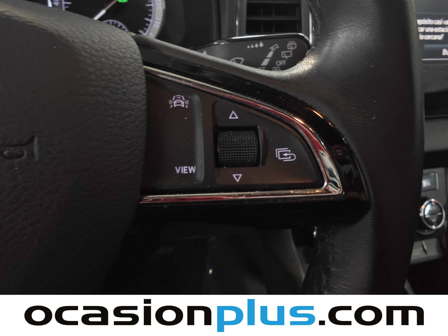 Foto Skoda Karoq Skoda Karoq 1.5 TSI ACT Ambition DSG (150 CV)