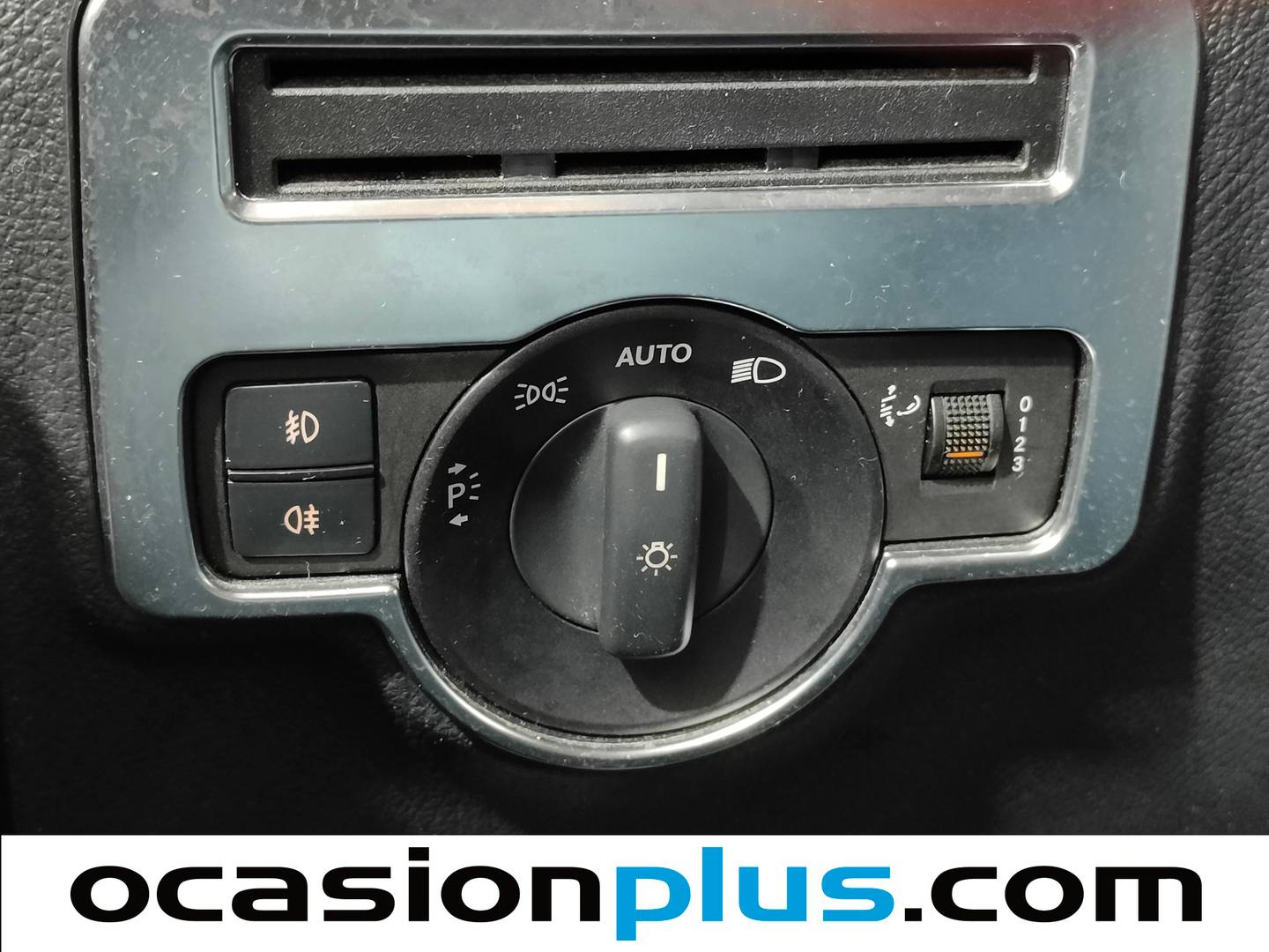 Foto Mercedes Vito Mercedes-Benz Vito 110 CDI TD Mixto Larga (102 CV) 6 Plazas