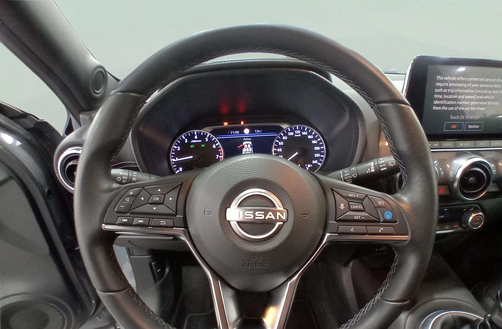 Nissan Juke DIG-T 114 N-Design Silver 4x2 - foto 22