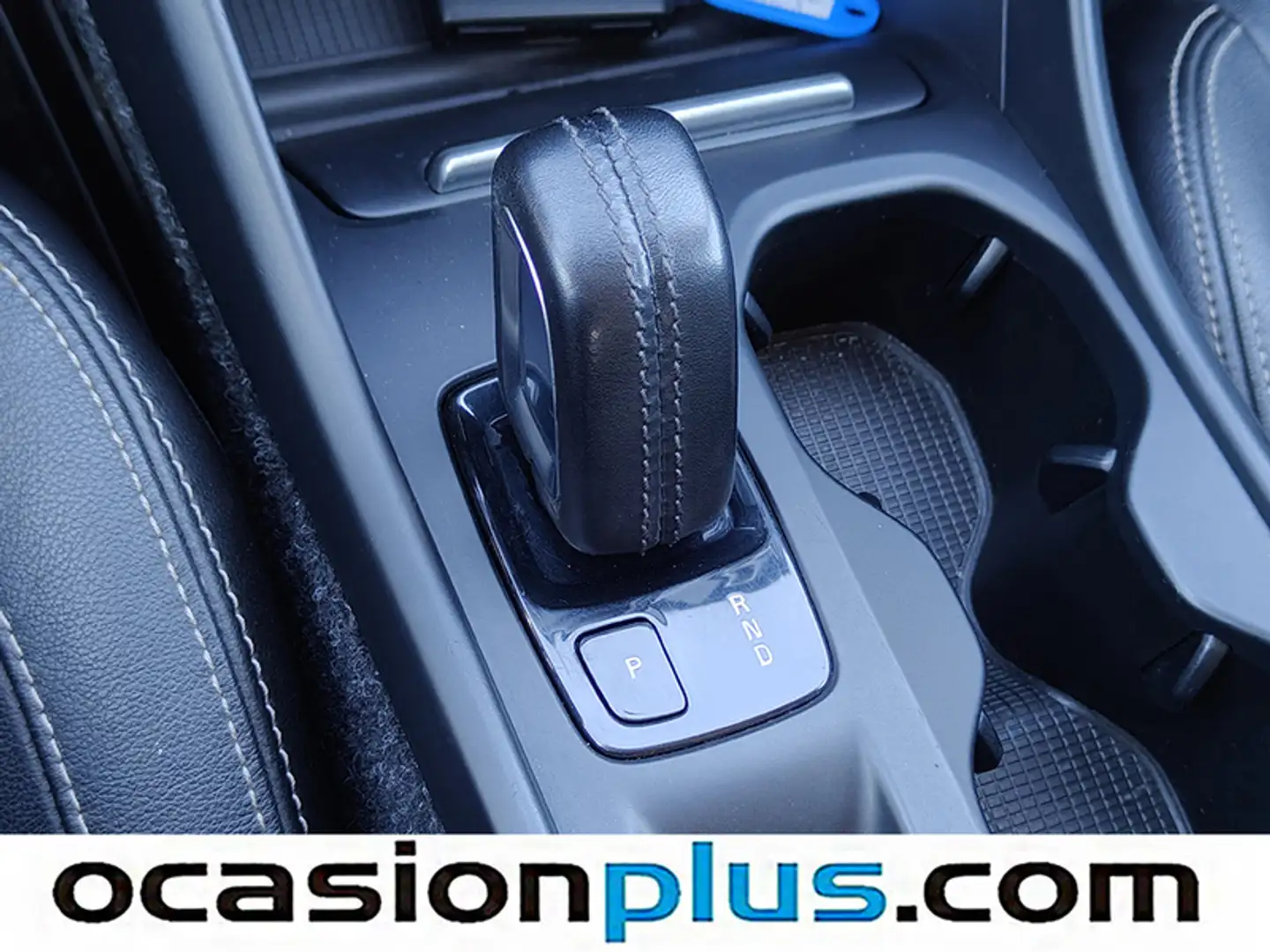 Foto Volvo XC40 Volvo XC40 D4 Momentum AWD Auto (190 CV)