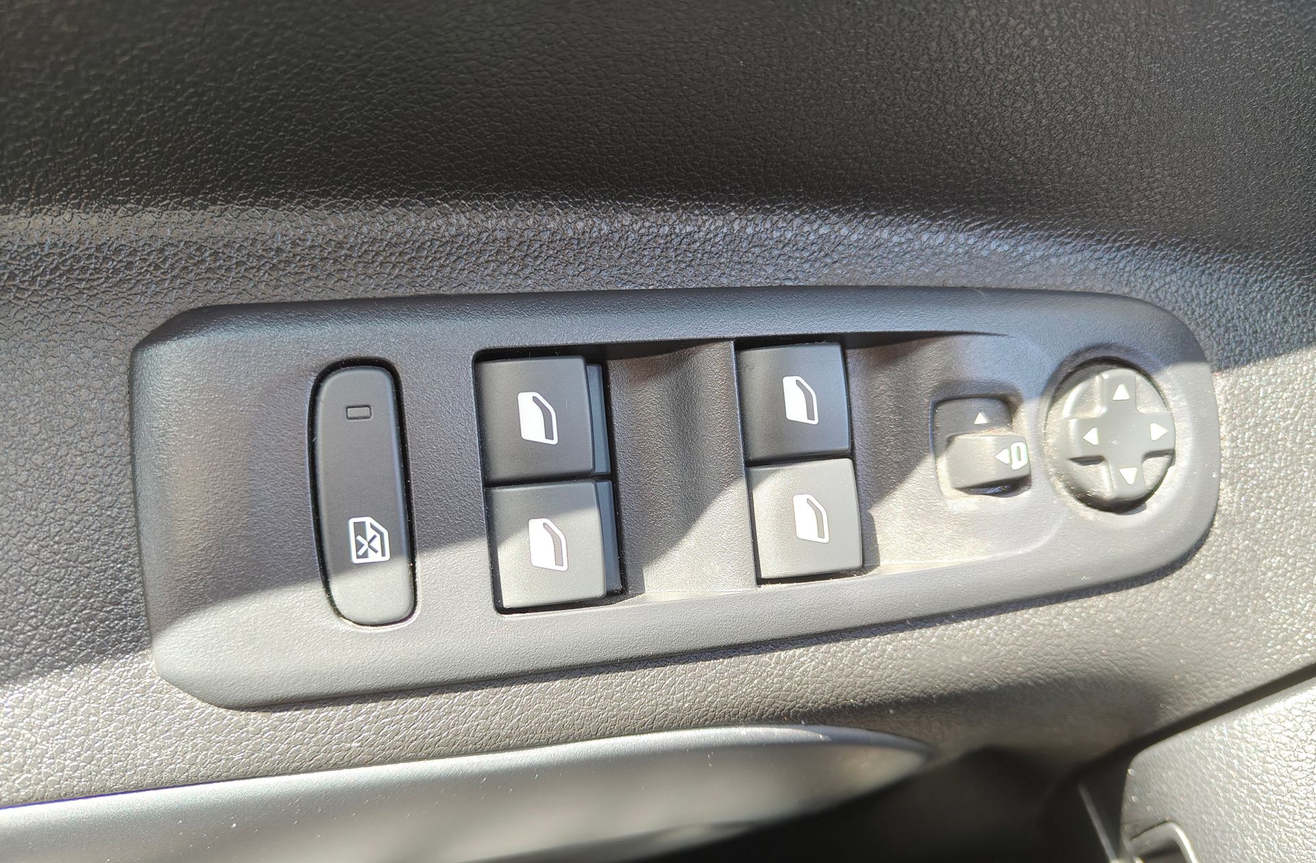 Citroën Berlingo BlueHDi 100 Plus Talla M - foto 30