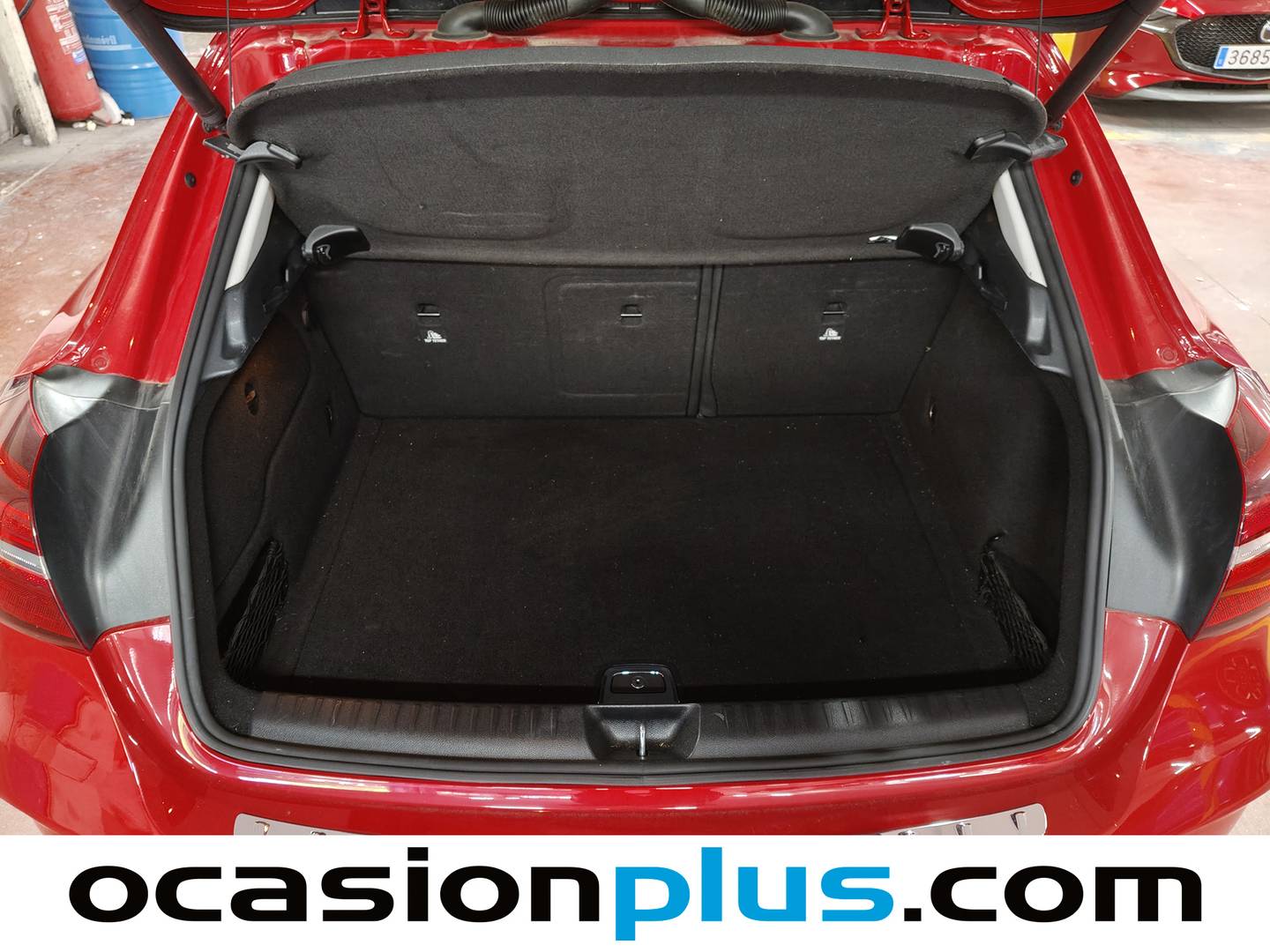 Fotos maletero Mercedes GLA Mercedes-Benz GLA GLA 180 (122 CV) Pack AMG