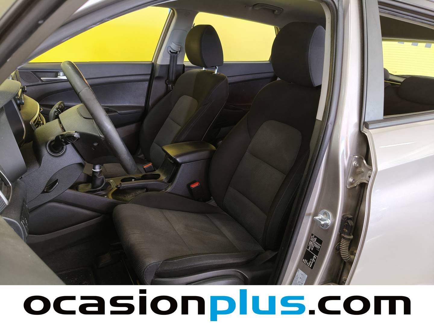Foto asientos delanteros Hyundai Tucson Hyundai Tucson 1.6 GDI BlueDrive Essence 4x2 (132 CV)