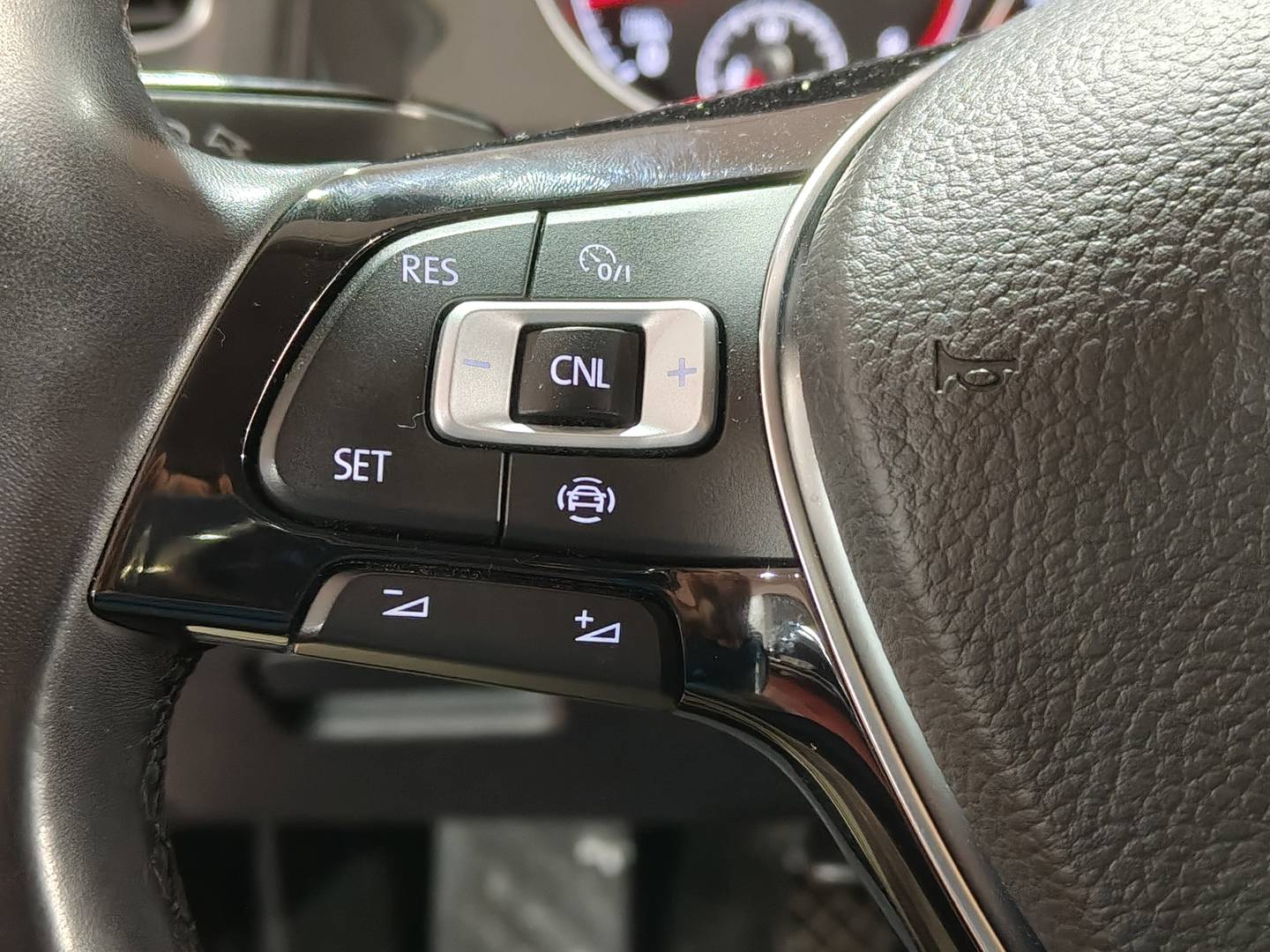 Foto Volkswagen Golf Volkswagen Golf 1.5 TSI Evo (130 CV)