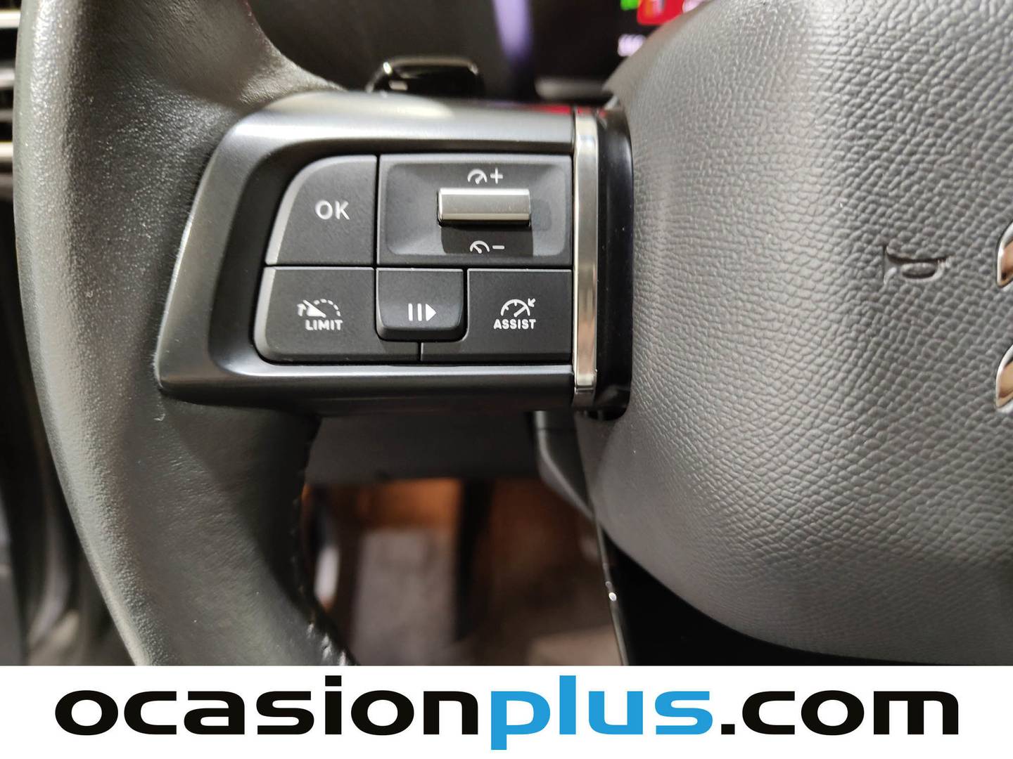 Paquetes del Citroën C4 Citroën C4 PureTech 130 S&S 6v Feel Pack EAT8 (130 CV)