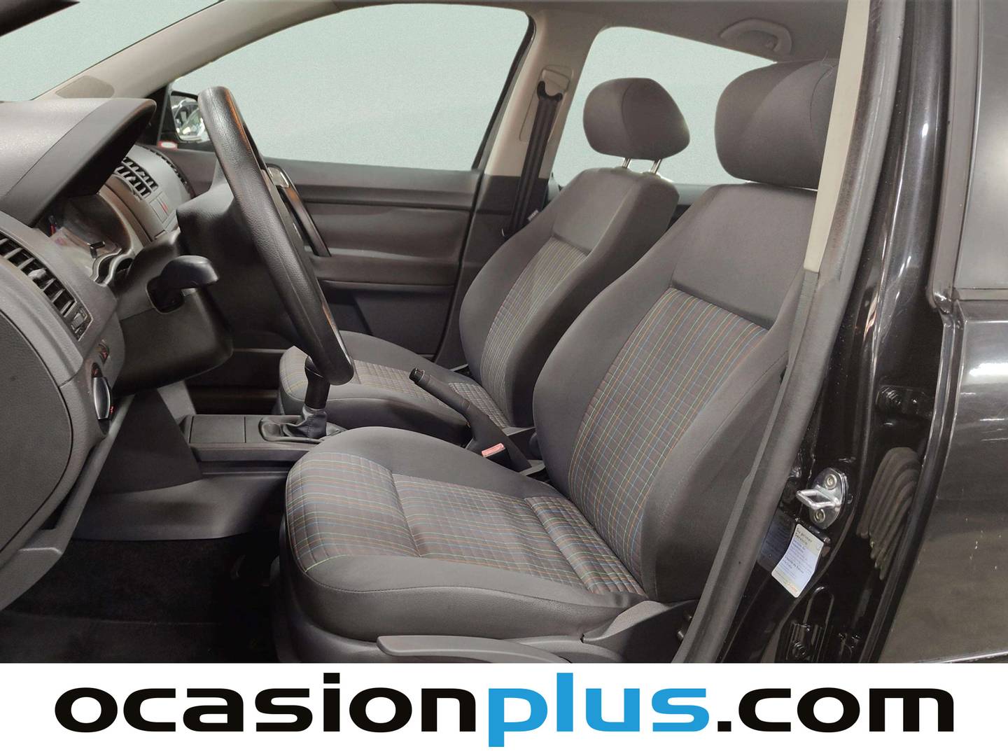 Foto asientos delanteros Volkswagen Polo Volkswagen Polo Edition 1.4 TDI (70 CV)
