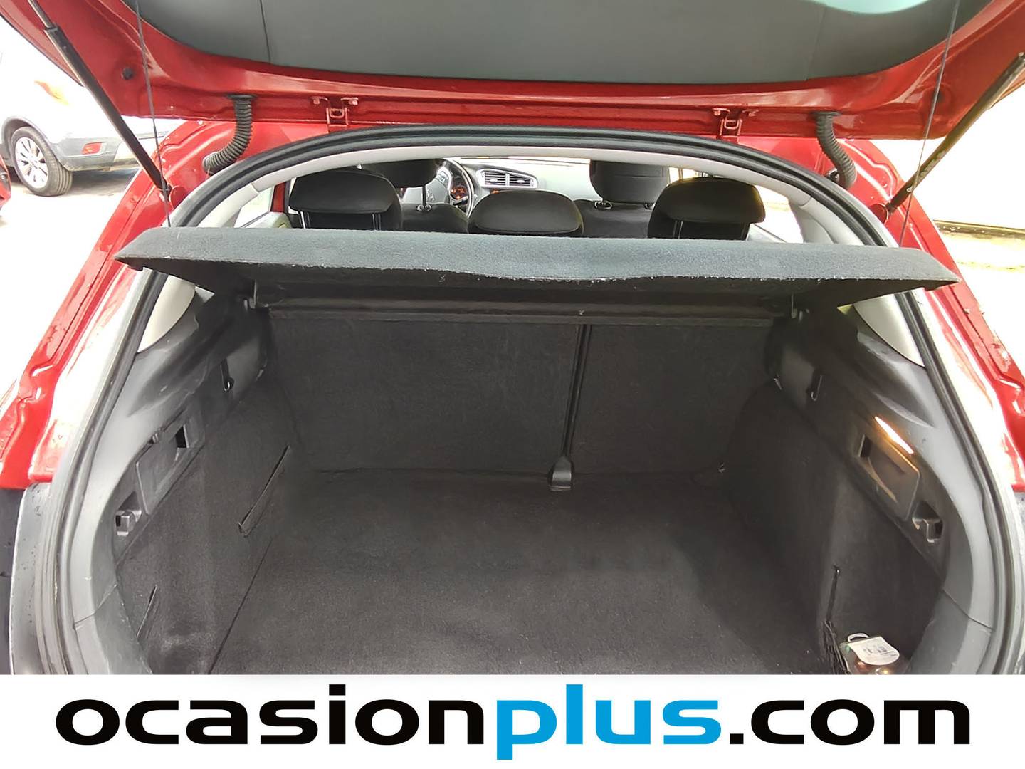 Foto Citroën C4 Citroen C4 1.6 e-HDI Collection (114 CV)