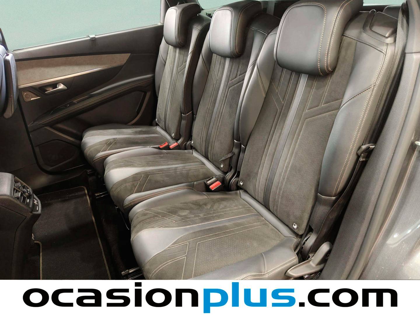 Foto asientos traseros Peugeot 5008 Peugeot 5008 BlueHDi 180 S&S GT EAT8 (180 CV)7 Plazas