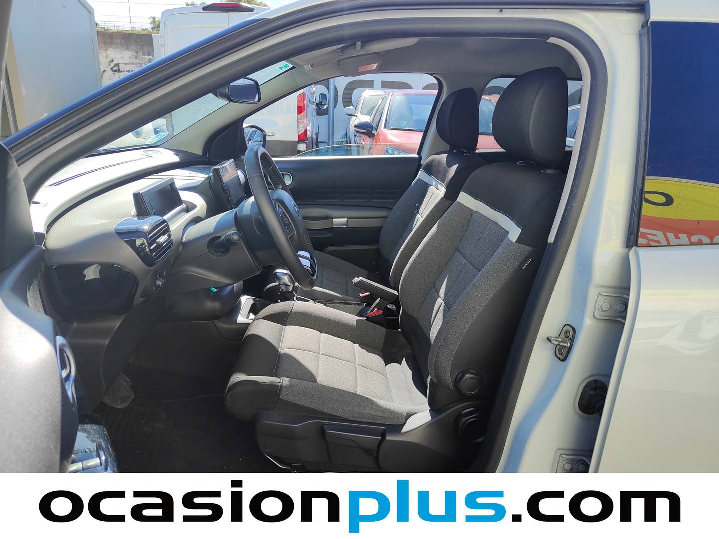 Foto asientos delanteros Citroën C4 Cactus Citroën C4 Cactus PureTech 130 S&S Shine Pack EAT6 (130 CV)