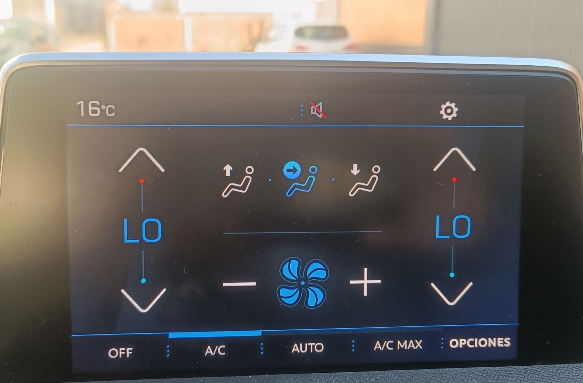 Peugeot 5008 BlueHDi 130 Active Pack EAT8 - foto 24