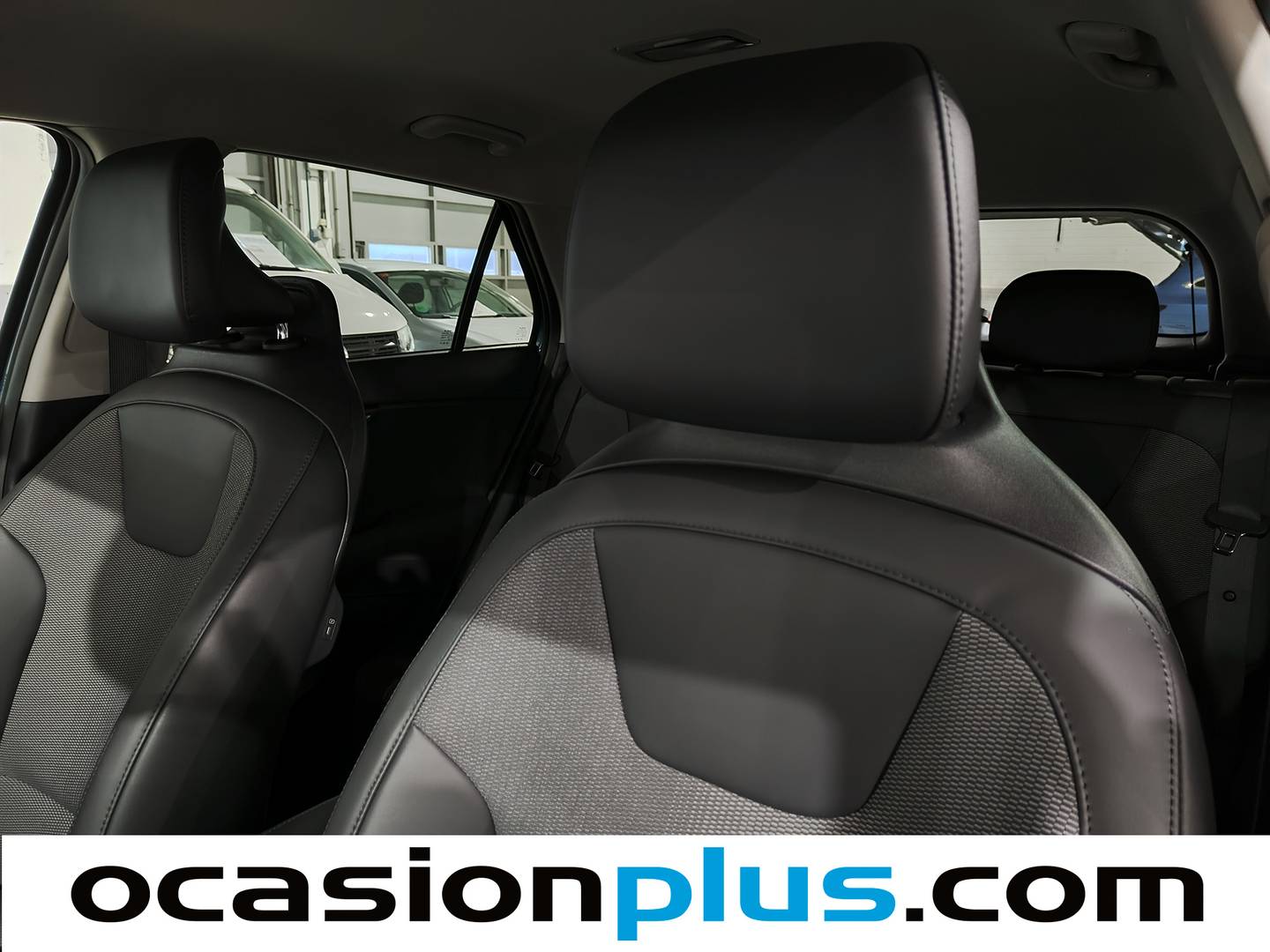 Extras y acabados del KIA Niro Kia Niro 1.6 GDi HEV Híbrido Drive (141 CV)