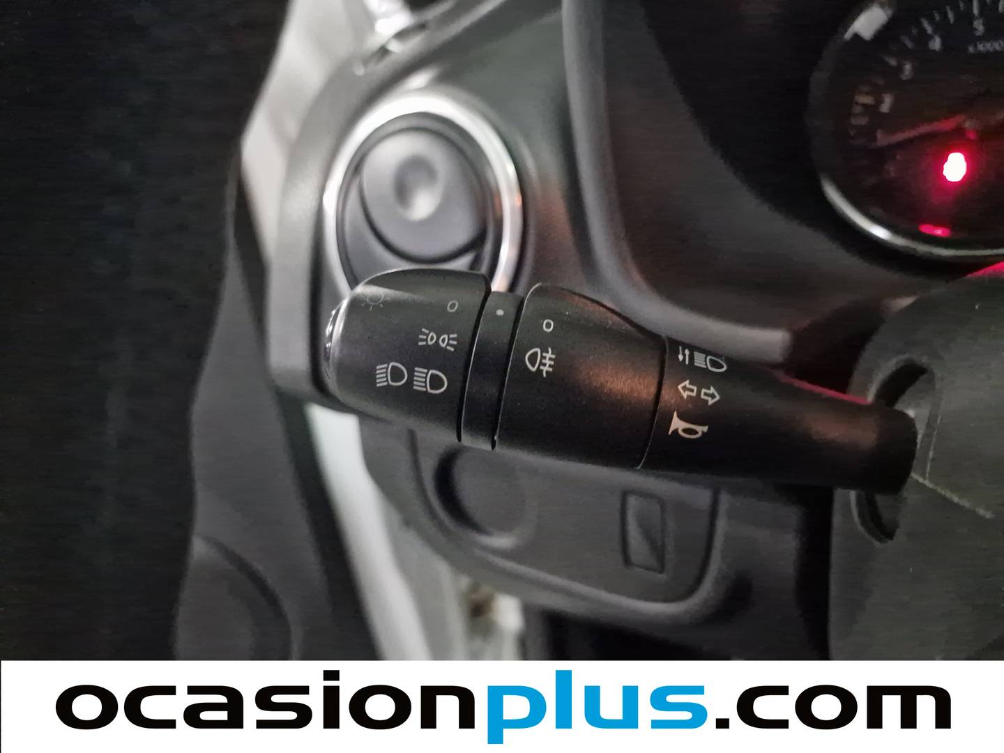 Extras y acabados del Dacia Logan Dacia Logan 1.2 Ambiance (75 CV)
