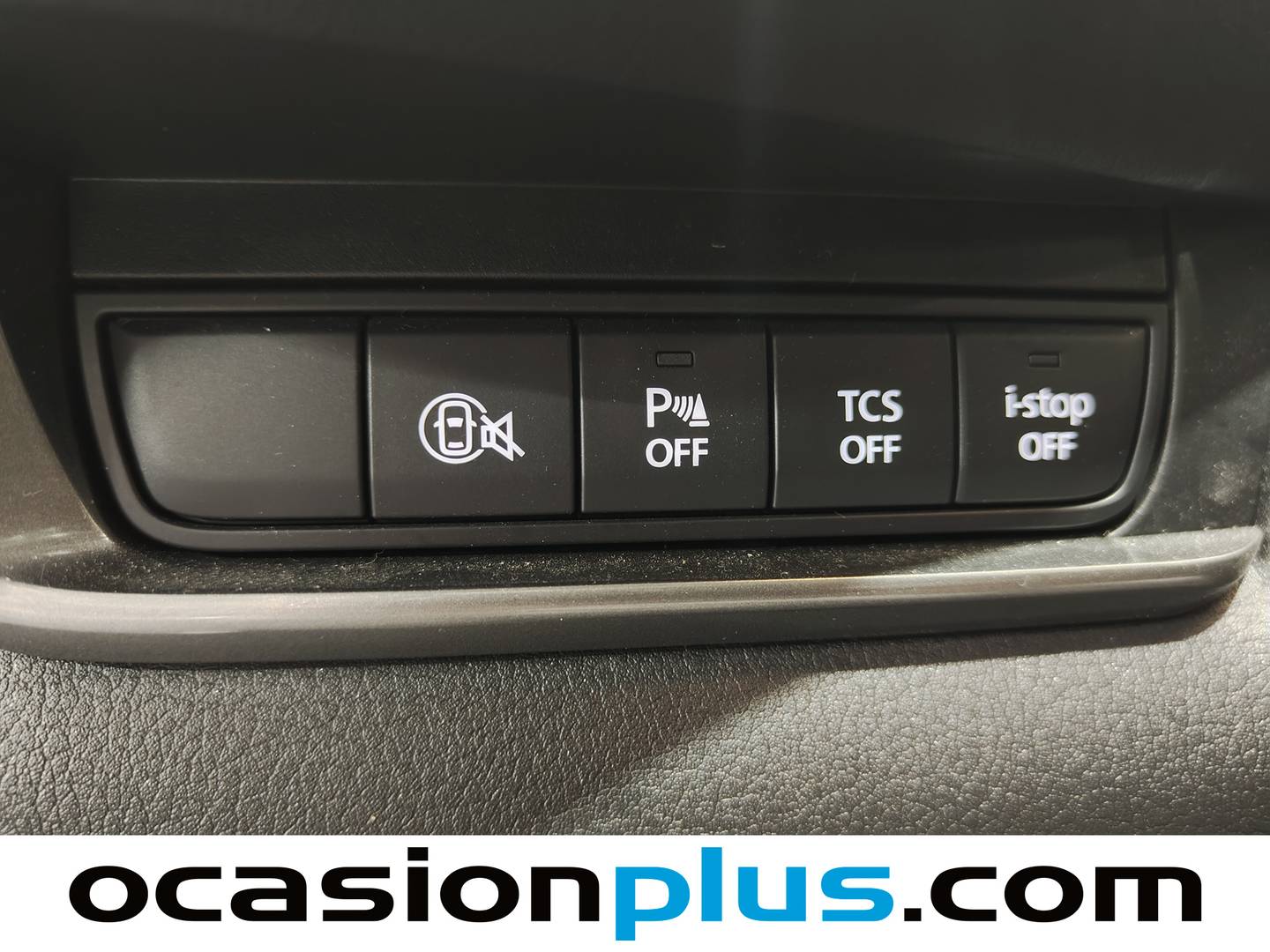 Foto Mazda CX-30 Mazda CX-30 2.5 e-Skyactive G MHEV Prime-Line AT (140 CV)