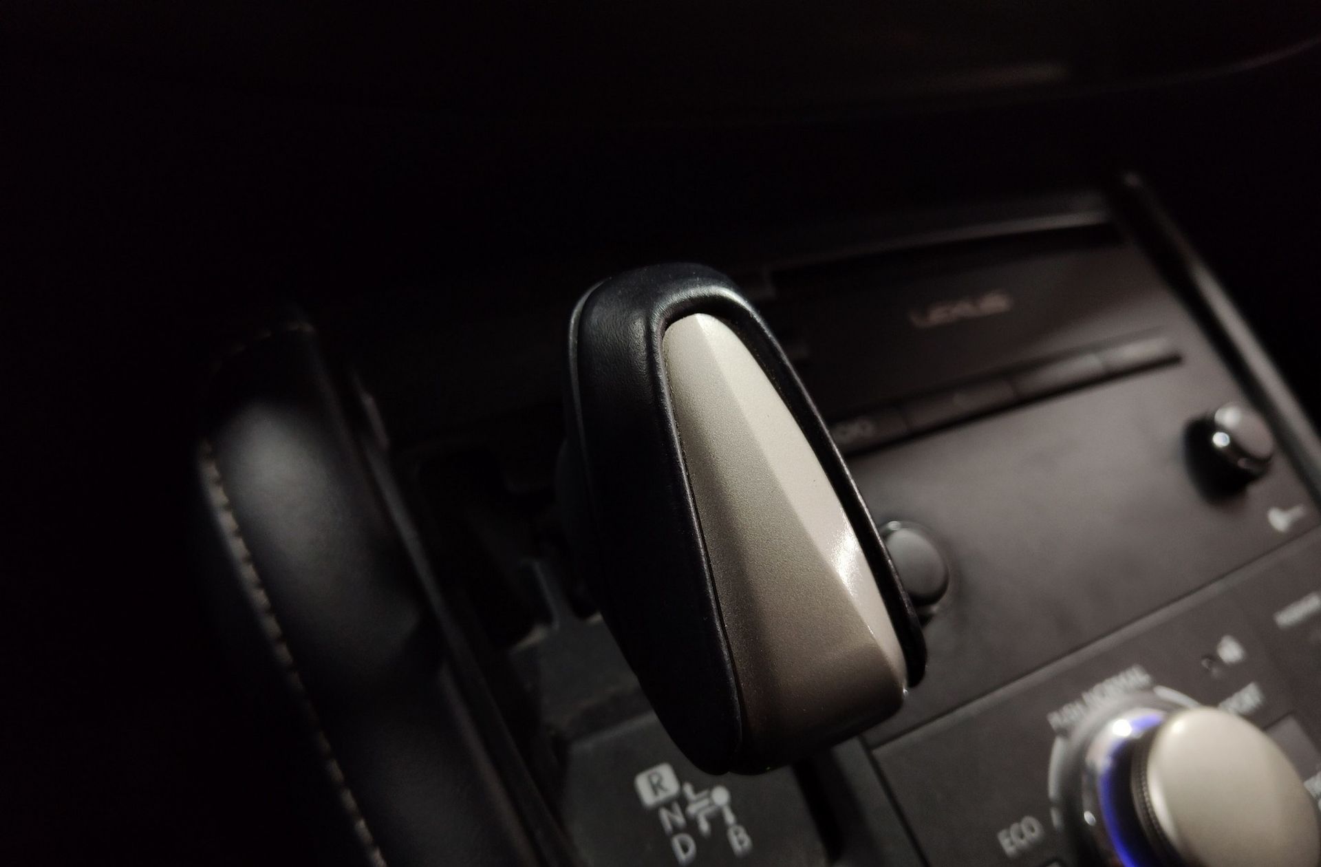 Lexus CT 200h Executive - foto 6