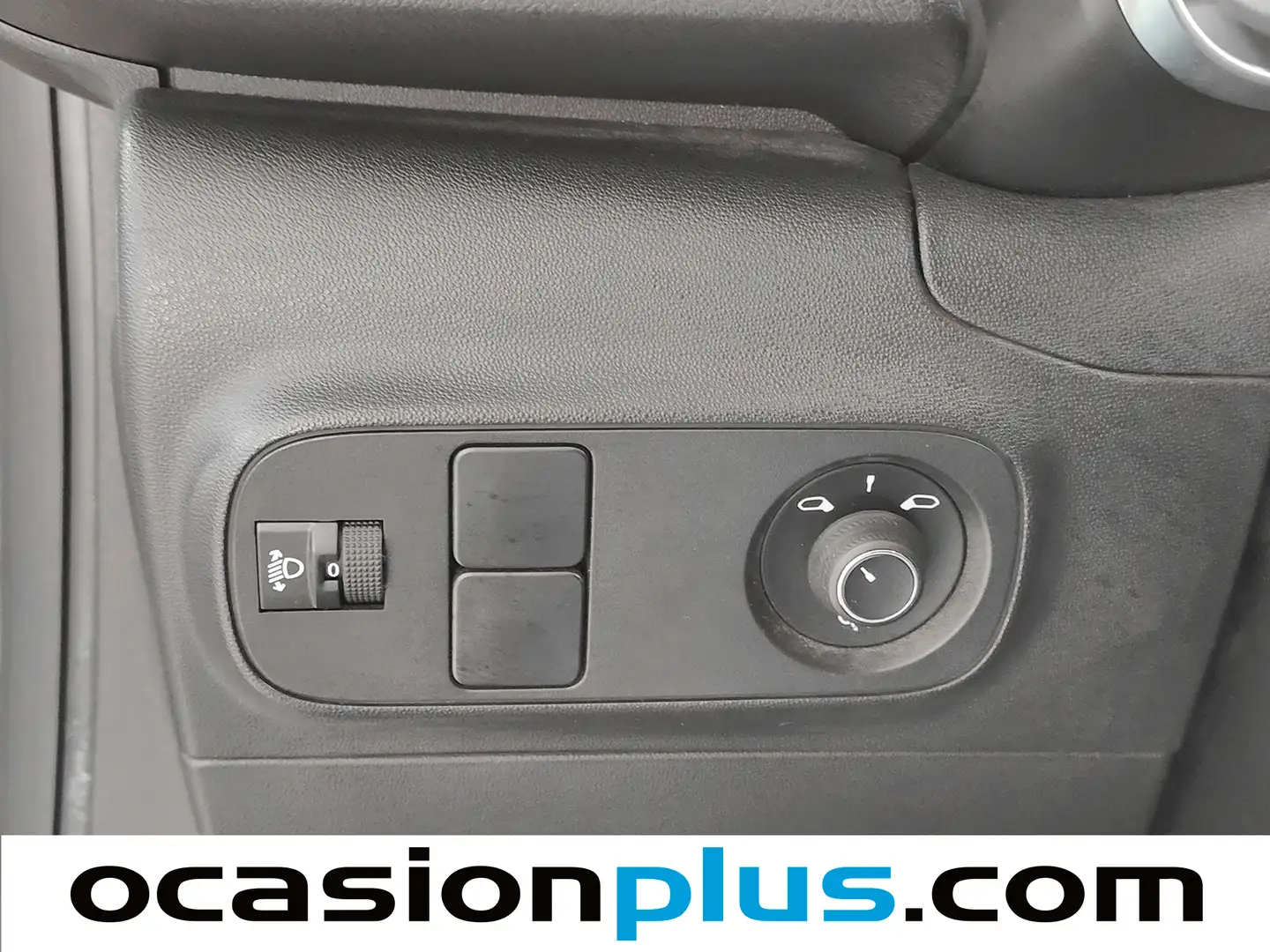 Foto Citroën C3 Citroen C3 PureTech 83 Feel Pack  (83 CV)