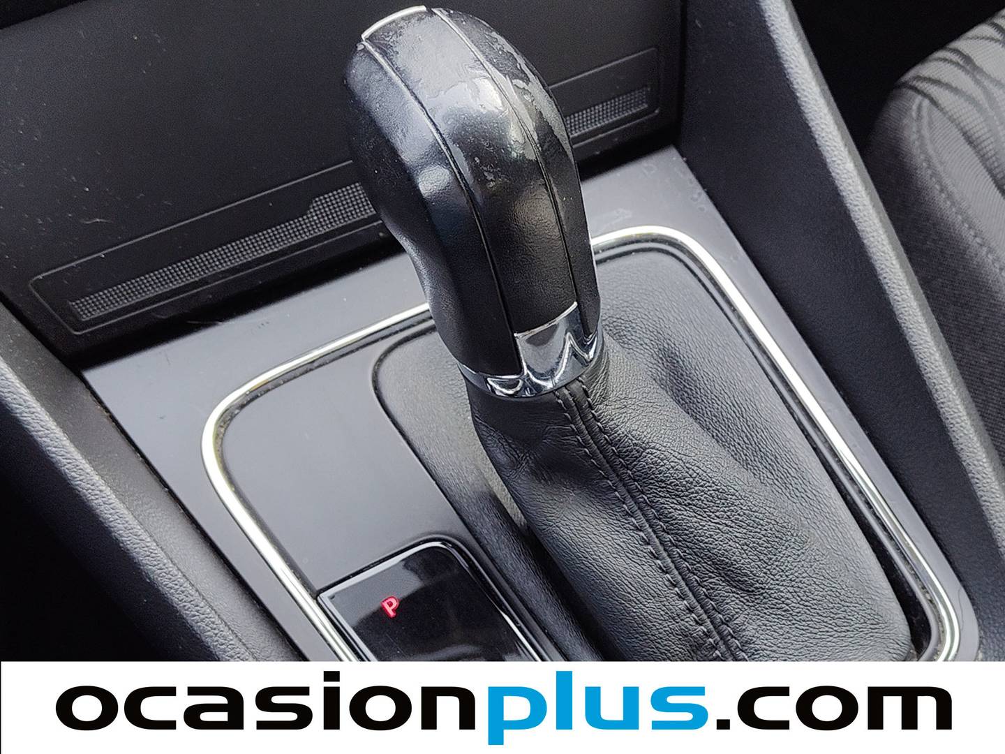 Seat León Seat León 1.6 TDI CR S&S Style DSG 77 kW (105 CV) de segunda mano