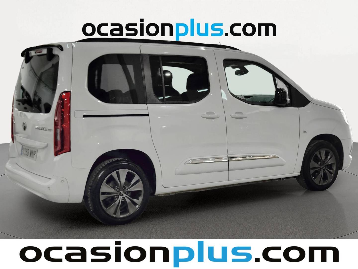 Foto trasera Toyota Proace City Verso Toyota Proace City Verso 1.5 D Family Advance L1 8AT (131 CV) derecha