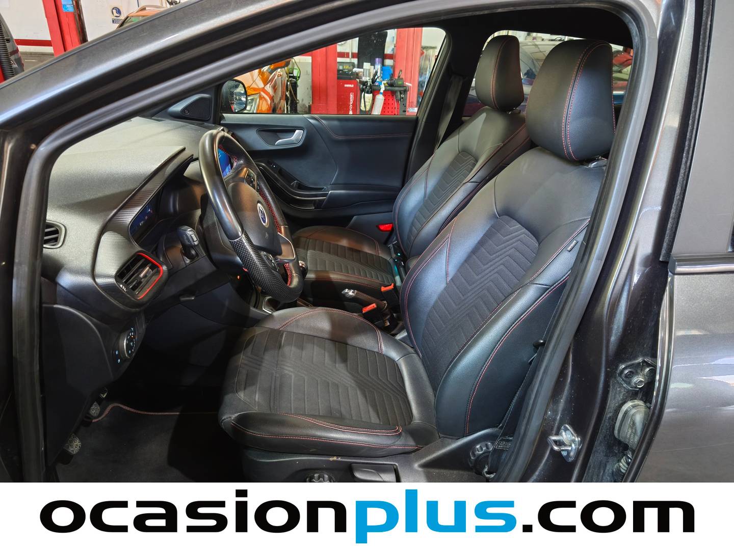 Foto asientos delanteros Ford Puma Ford Puma 1.0 EcoBoost MHEV ST-Line X (125 CV)
