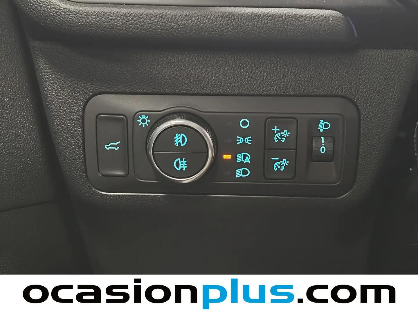 Foto Ford Kuga Ford Kuga 2.5 Duratec PHEV ST-Line X Auto  (225 CV)