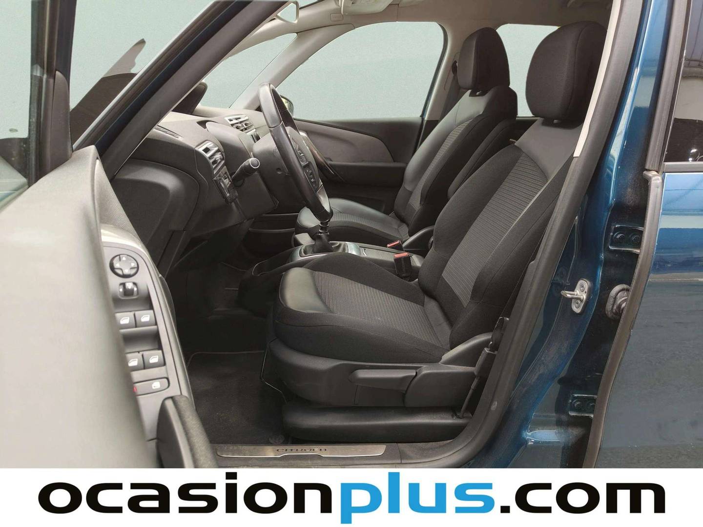 Foto asientos delanteros Citroën Grand C4 Spacetourer Citroën Grand C4 Spacetourer PureTech 130 S&S Shine Pack (130 CV) 7 Plazas