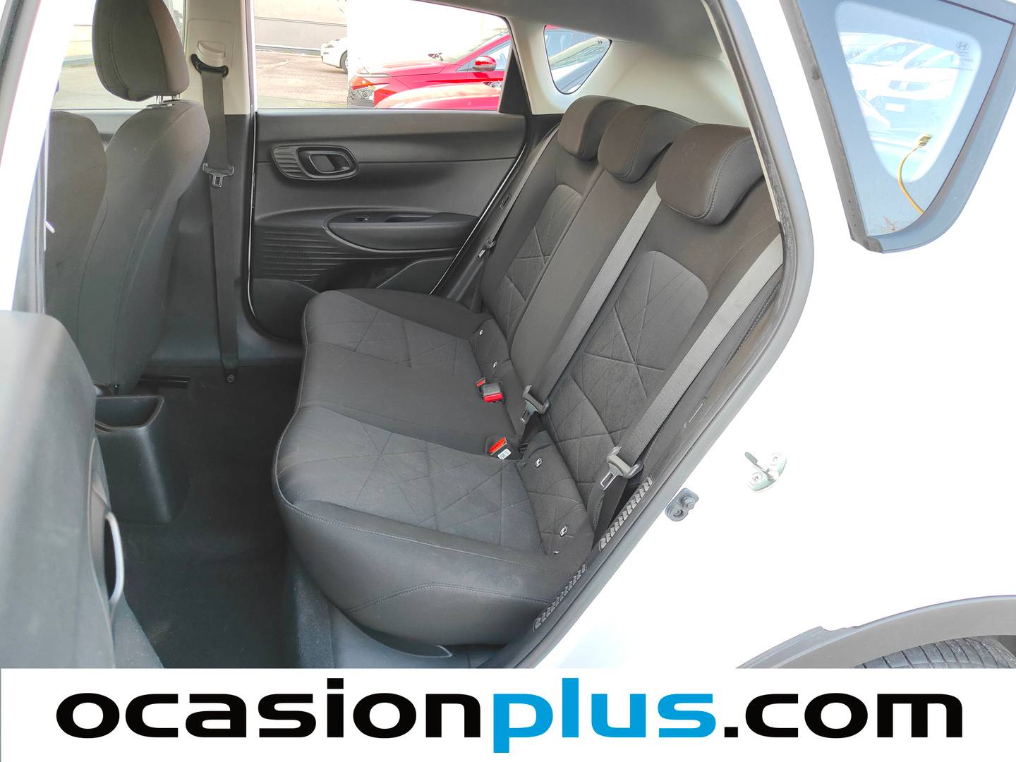 Foto asientos traseros Hyundai Bayon Hyundai Bayon 1.0 TGDI 48V Maxx (100 CV)