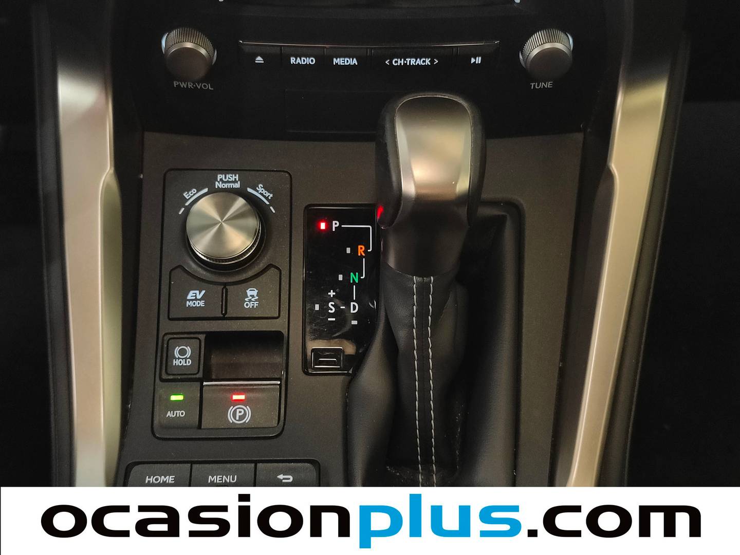 Lexus NX Lexus NX 300h Business Navigation 2WD (197 CV) de segunda mano