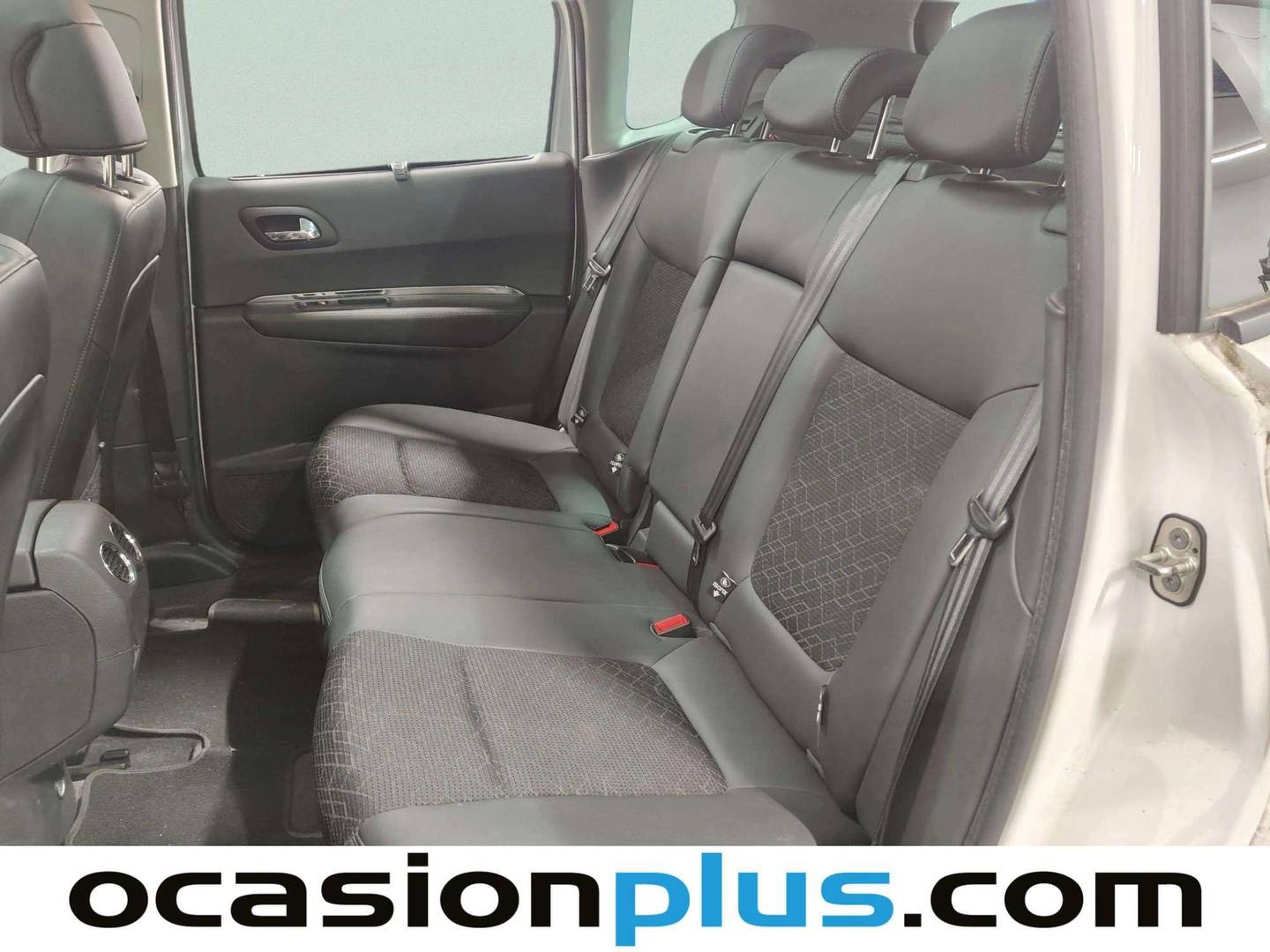 Foto asientos traseros Peugeot 3008 Peugeot 3008 1.6 BlueHDi FAP Allure (120 CV)