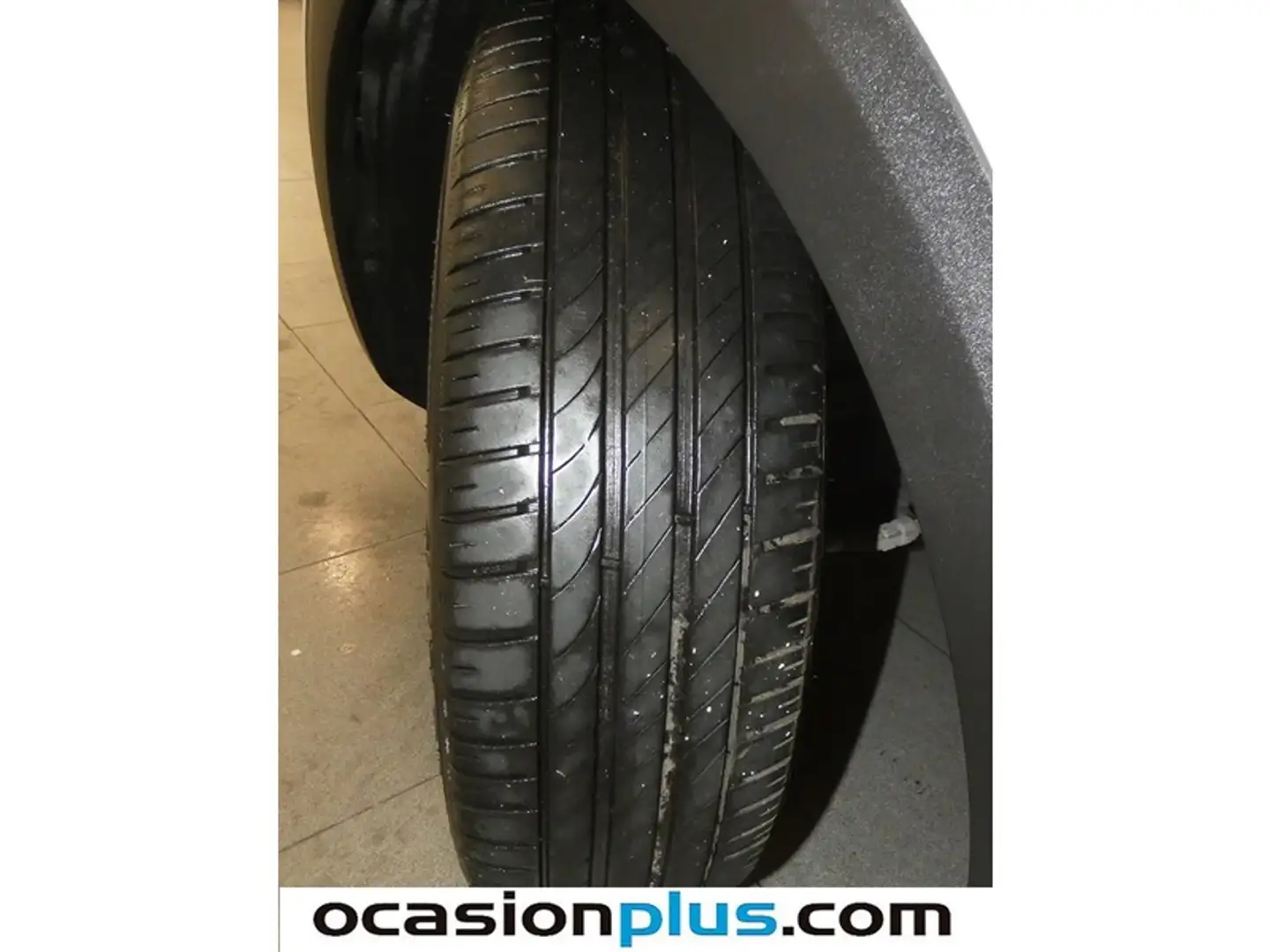 Foto Peugeot 3008 Hybrid Peugeot 3008 Hybrid 300 GT Pack e-EAT8 (300 CV)