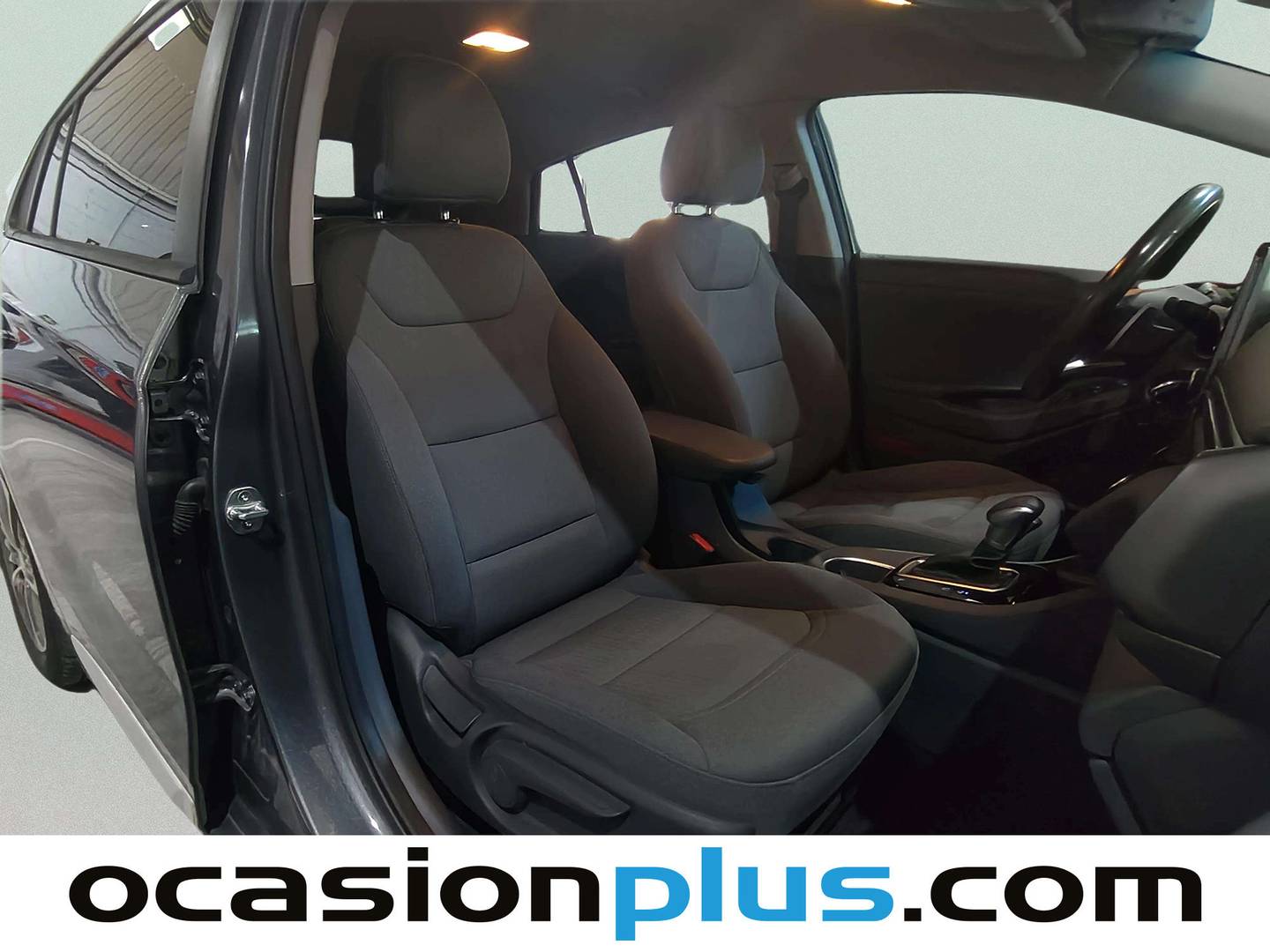 Hyundai IONIQ Hyundai Ioniq 1.6 GDI PHEV Klass DT (141 CV) al mejor precio