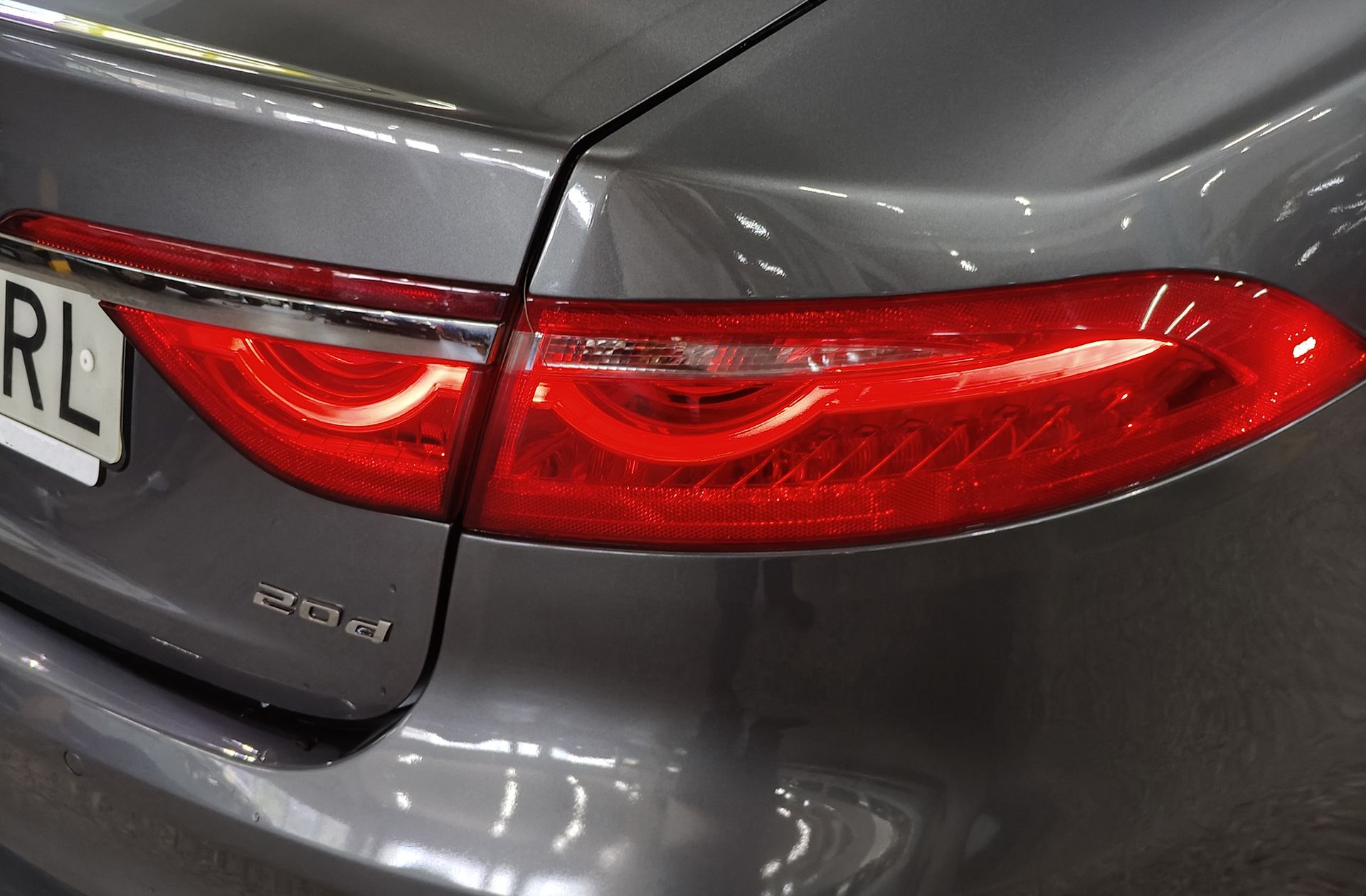 Jaguar XF 2.0 D Prestige - foto 15
