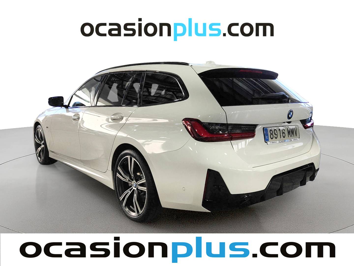 Foto trasera BMW Serie 3 BMW Serie 3 330e Touring (292 CV) izquierda