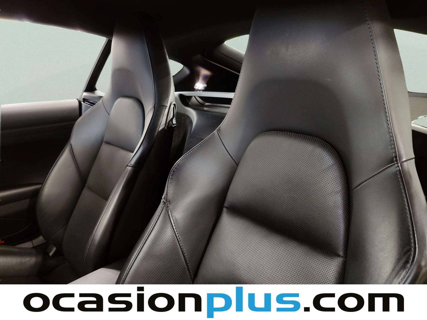 Equipamiento del Porsche 718 Porsche Cayman Cayman T coupé (300 CV)