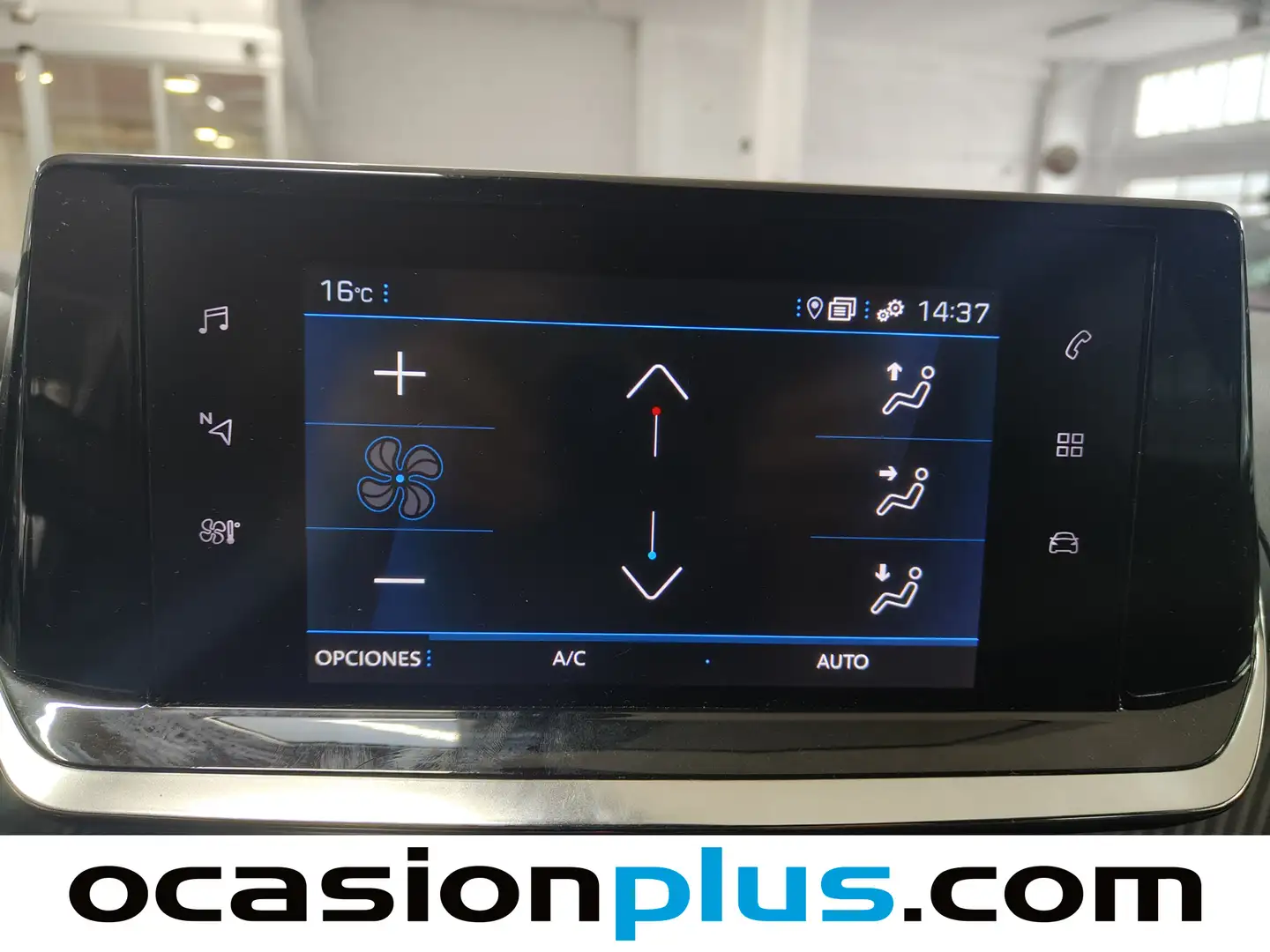 Foto Peugeot 2008 Peugeot 2008 PureTech 100 S&S Allure (100 CV)