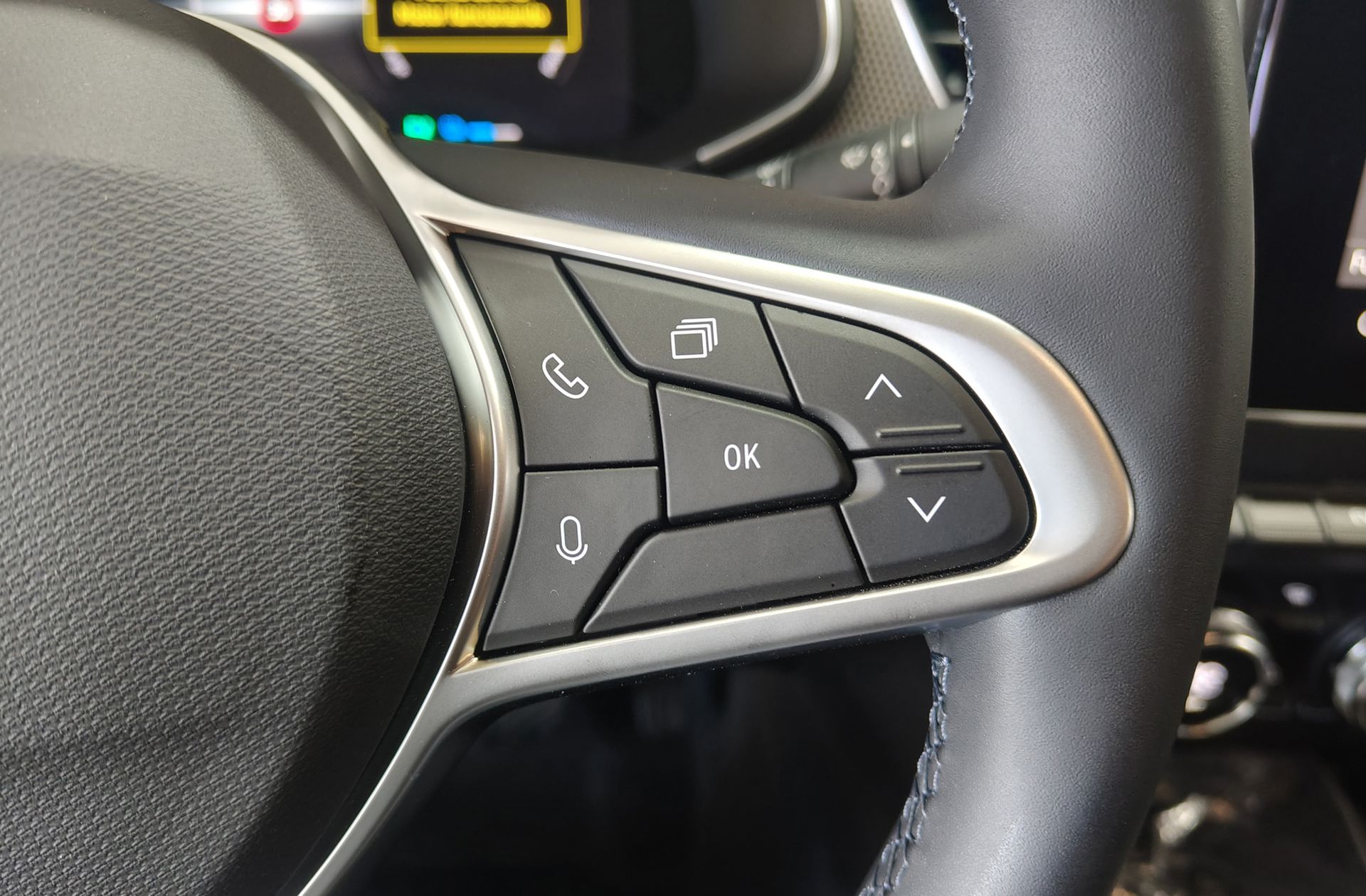 Renault Arkana Techno E-Tech full hybrid - foto 26