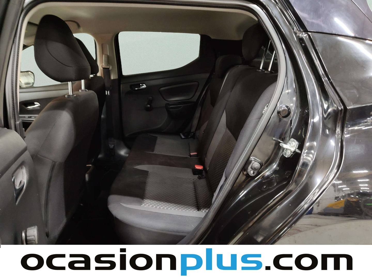 Foto asientos traseros Nissan Micra Nissan Micra IG-T 100 Acenta (100 CV)