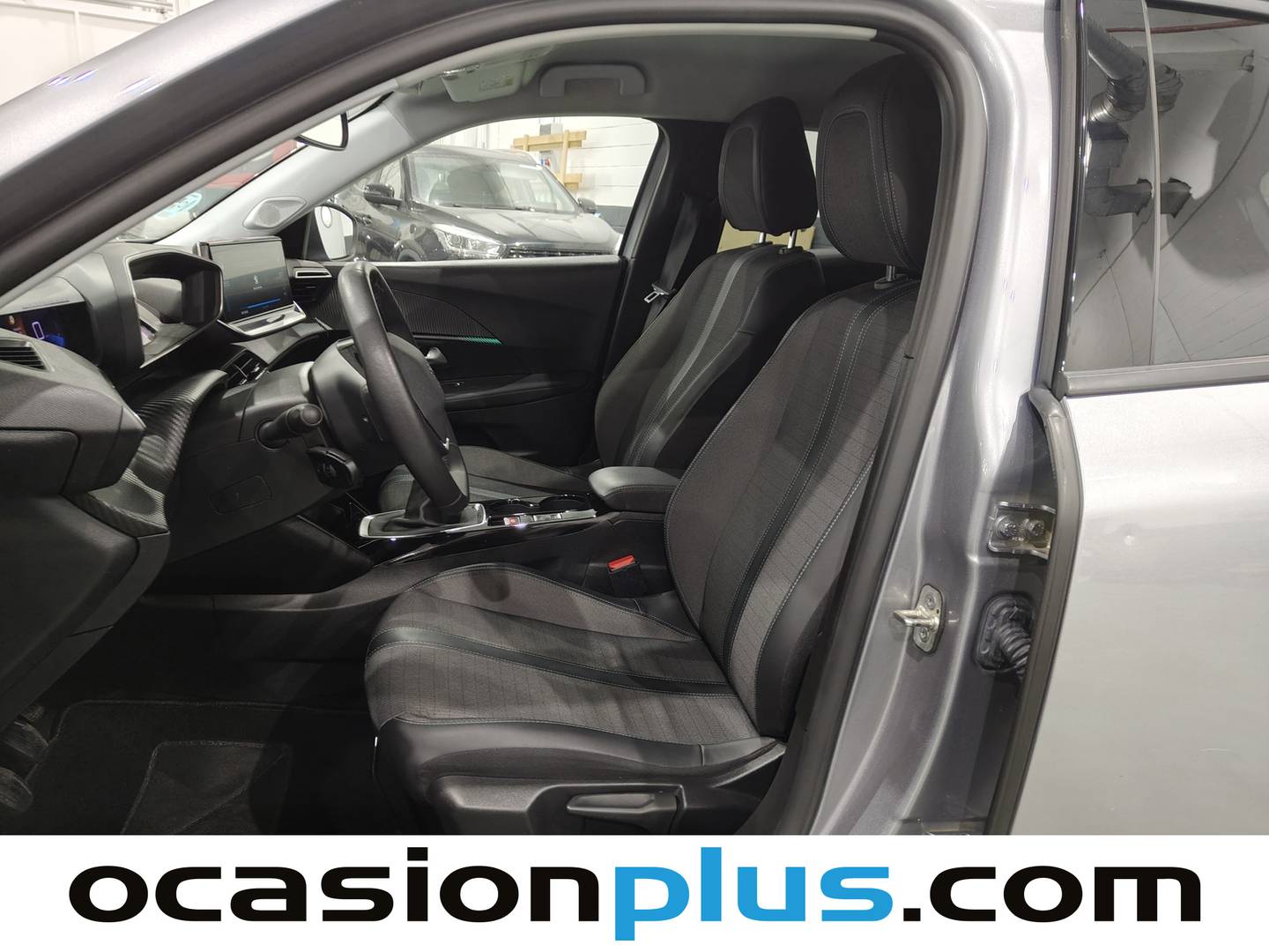 Foto asientos delanteros Peugeot 2008 Peugeot 2008 BlueHDi 110 Allure Pack (110 CV)