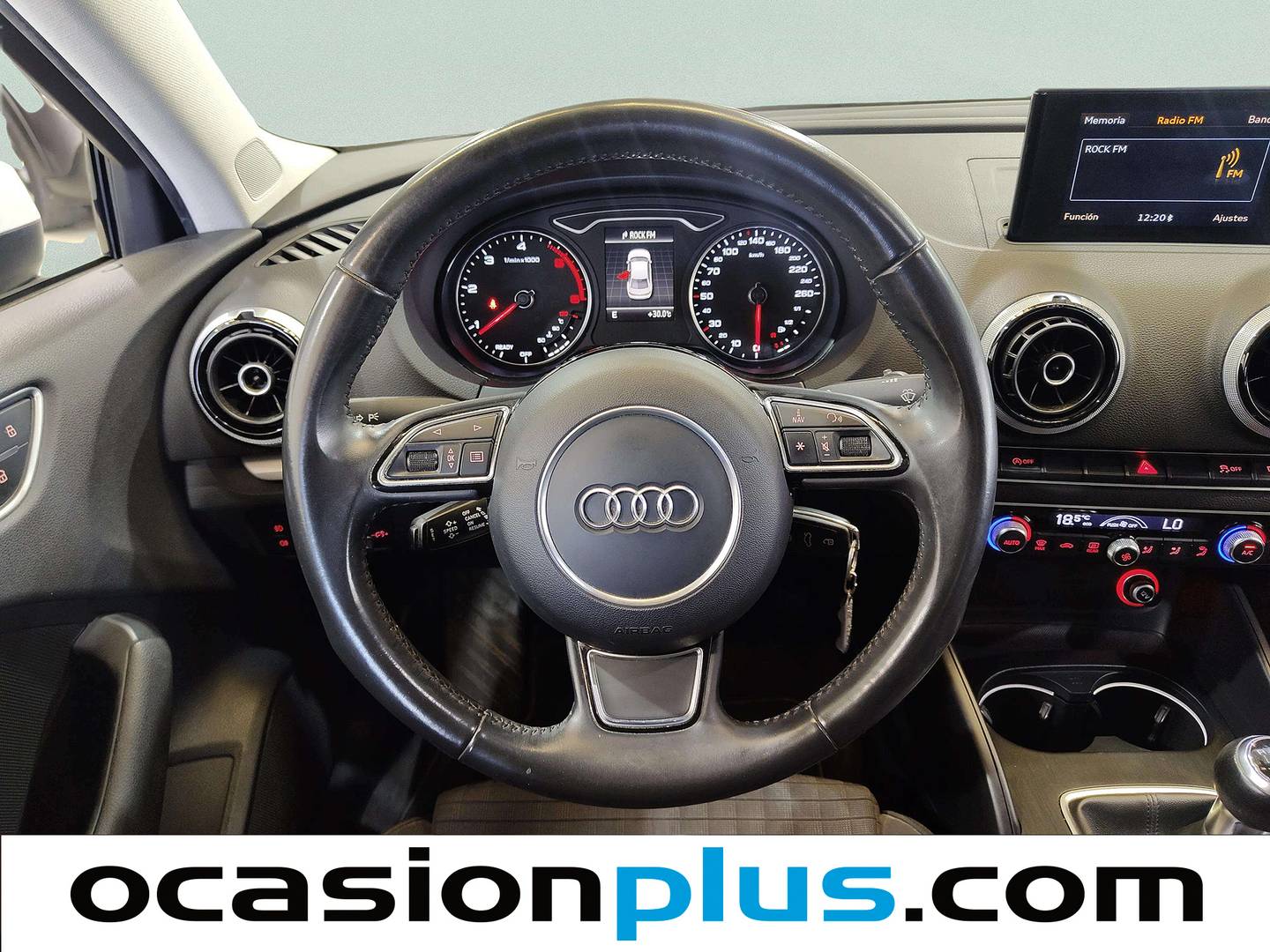 Audi A3 Audi A3 Sedan S line edition 1.6 TDI clean diesel  (110 CV) seminuevo