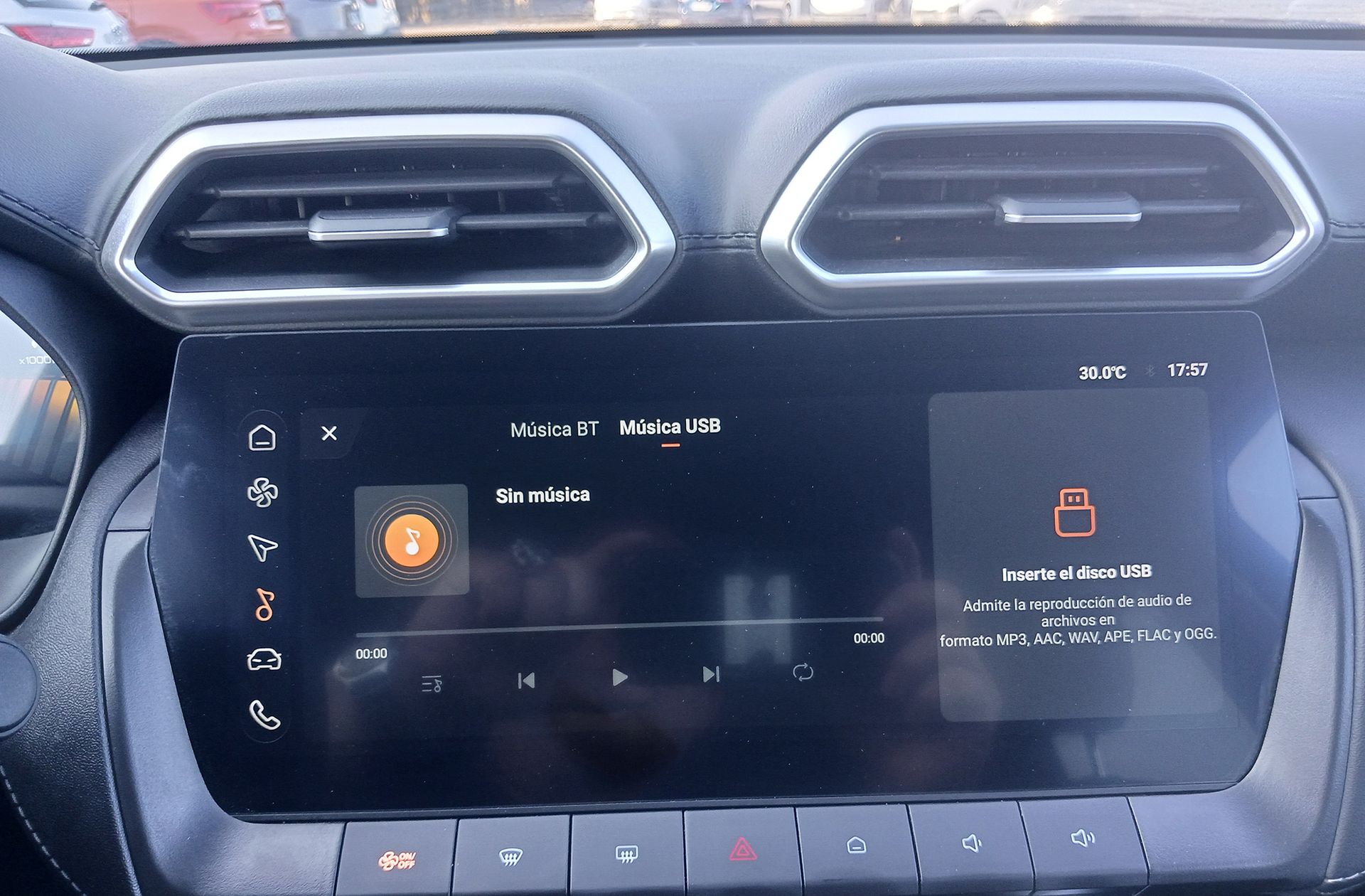MG ZS 1.5 Hybrid+ Luxury - foto 31
